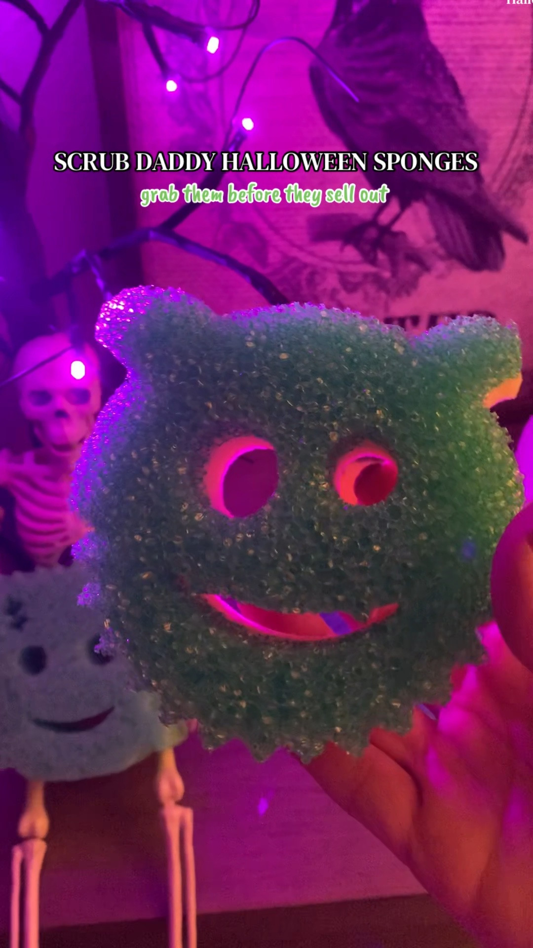 They’re baaaaaack 👻 scrub daddy Halloween sponges! #scrubdaddy #scrubmommy #scrubdaddyhalloween

#LTKSeasonal