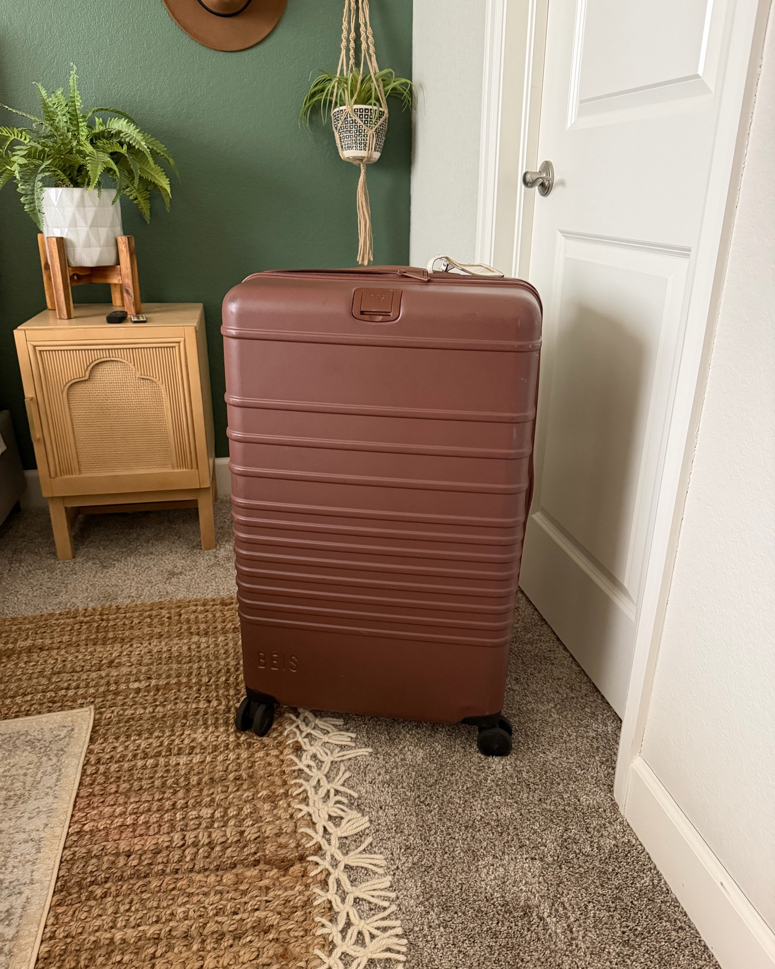 I have the large checked bag, carryon, weekender and carryon tote 😆 so clearly I love this brand of luggage and think it’s worth the price @beistravel

#LTKTravel #LTKTall