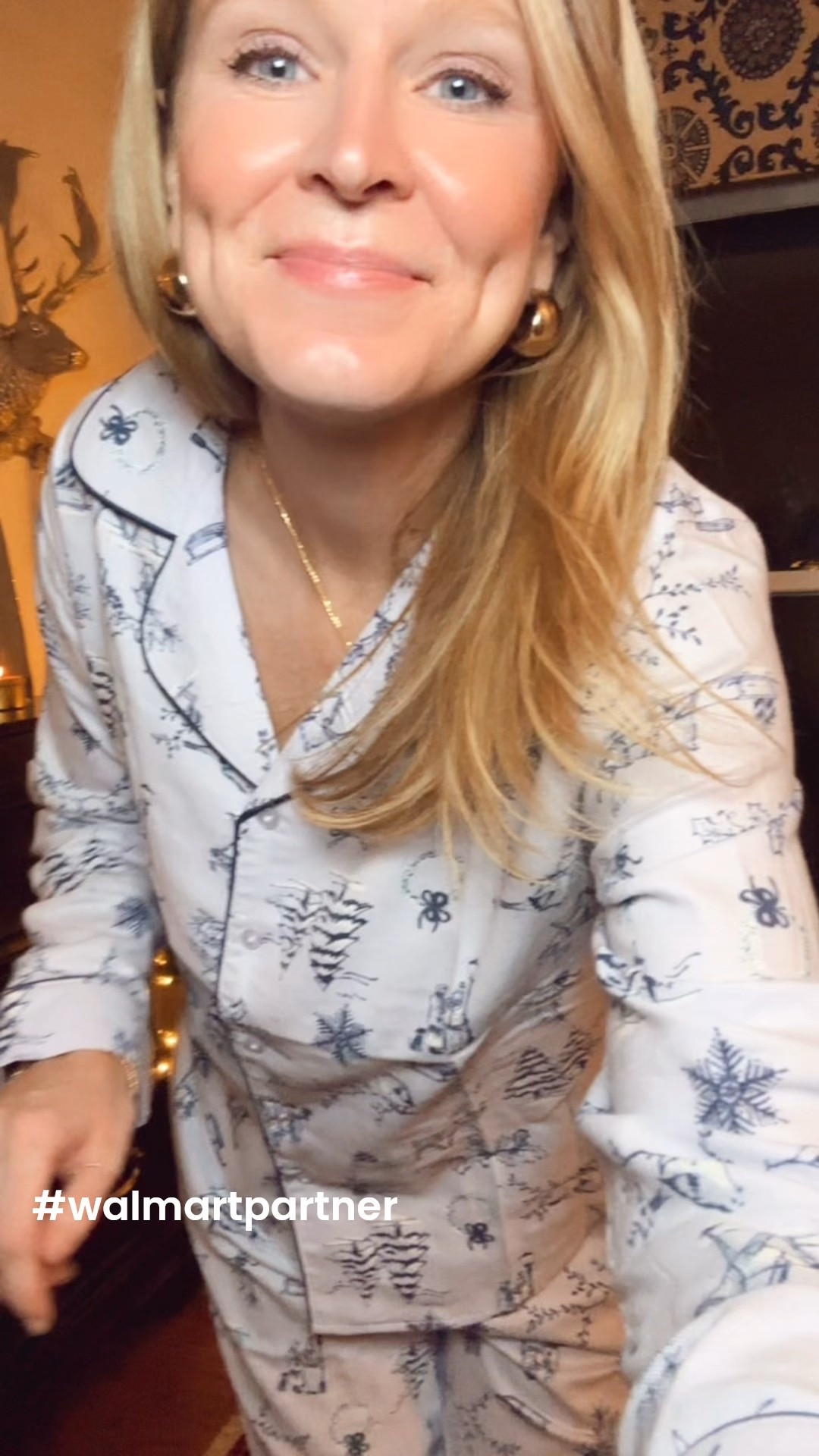 My winter pajama drawer needed a refresh and Walmart pulled through, as always! The coziest, softest sets, all under $25! Tons of styles and colors available. 
In size M.
#walmartpartner @walmartstyle #walmartstyle