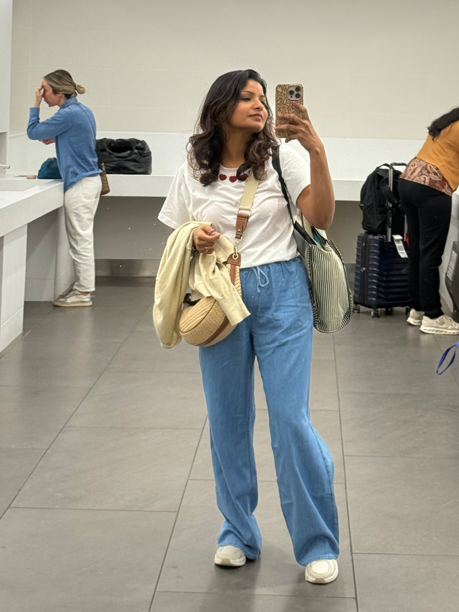 Best pants for summer airport look

#LTKgrwm #LTKdayinmylife #LTKmomlife