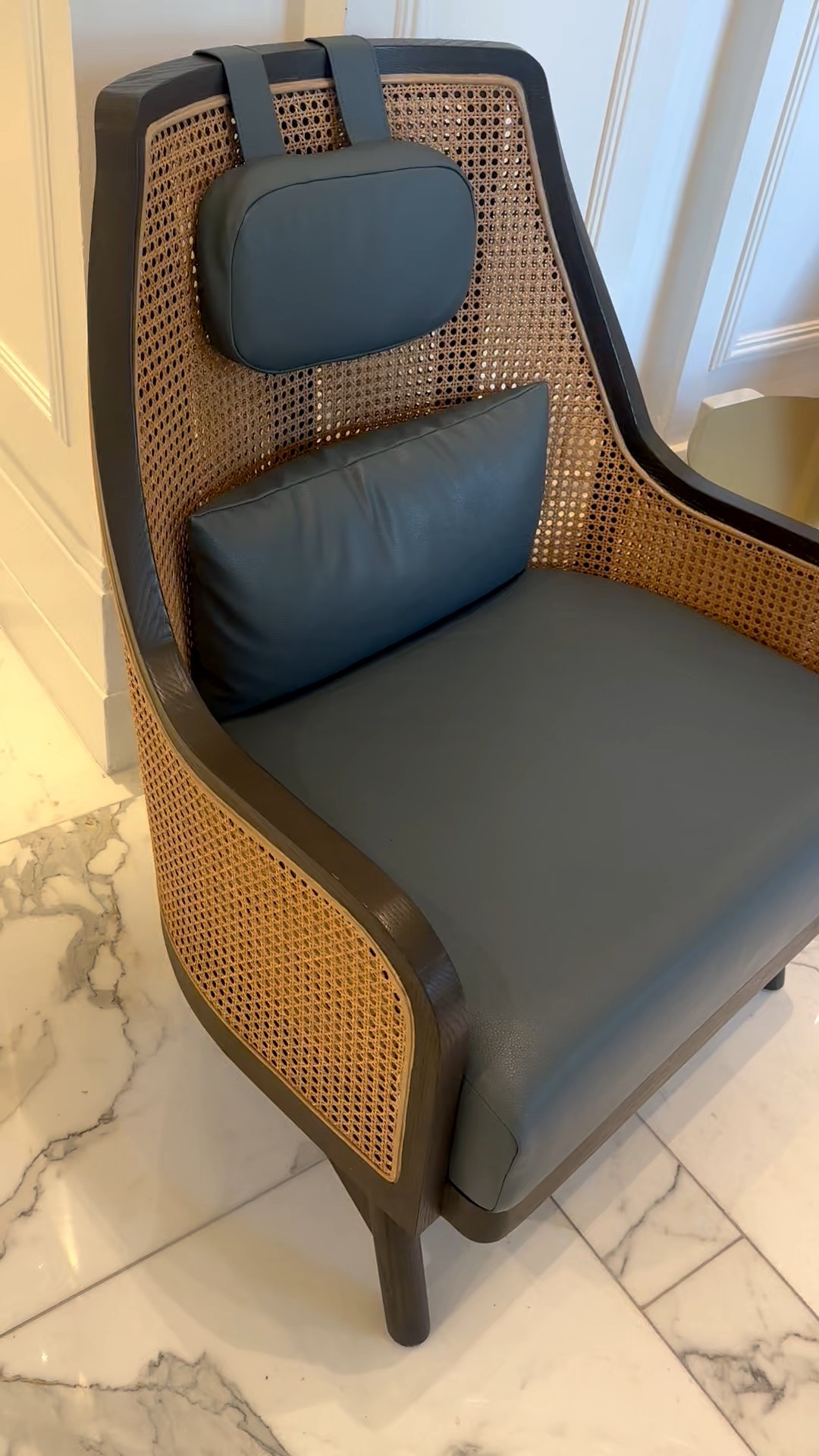 Cane, reimagined as art. Airy, sculptural, and unmistakably luxurious—a lounge chair that deserves its place among statement treasures. #CaneLoungeChair #LuxuryLiving #CuratedInteriors #StatementFurniture #DesignExcellence #MurdochMood #TimelessDesign

#LTKdayinmylife #LTKHome