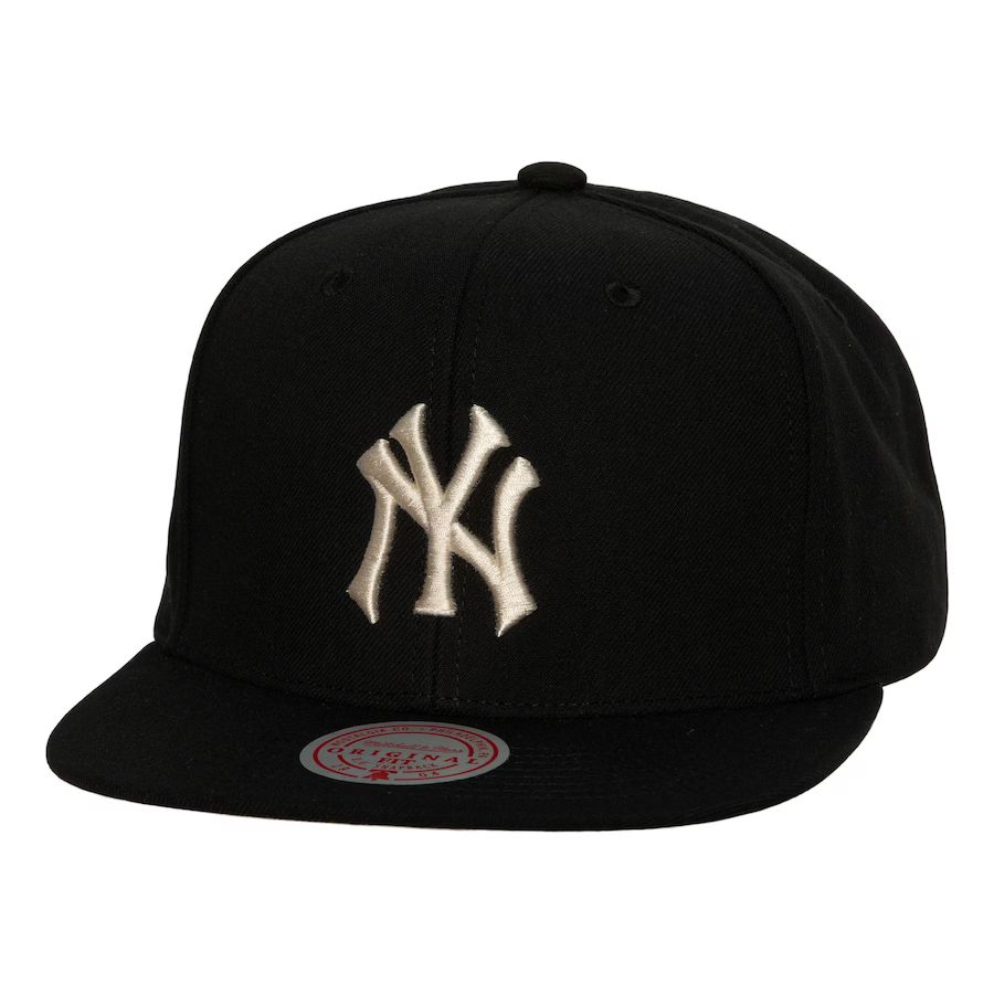 New York Yankees Mitchell & Ness Cooperstown Collection True Classics Snapback Hat - Black | Lids