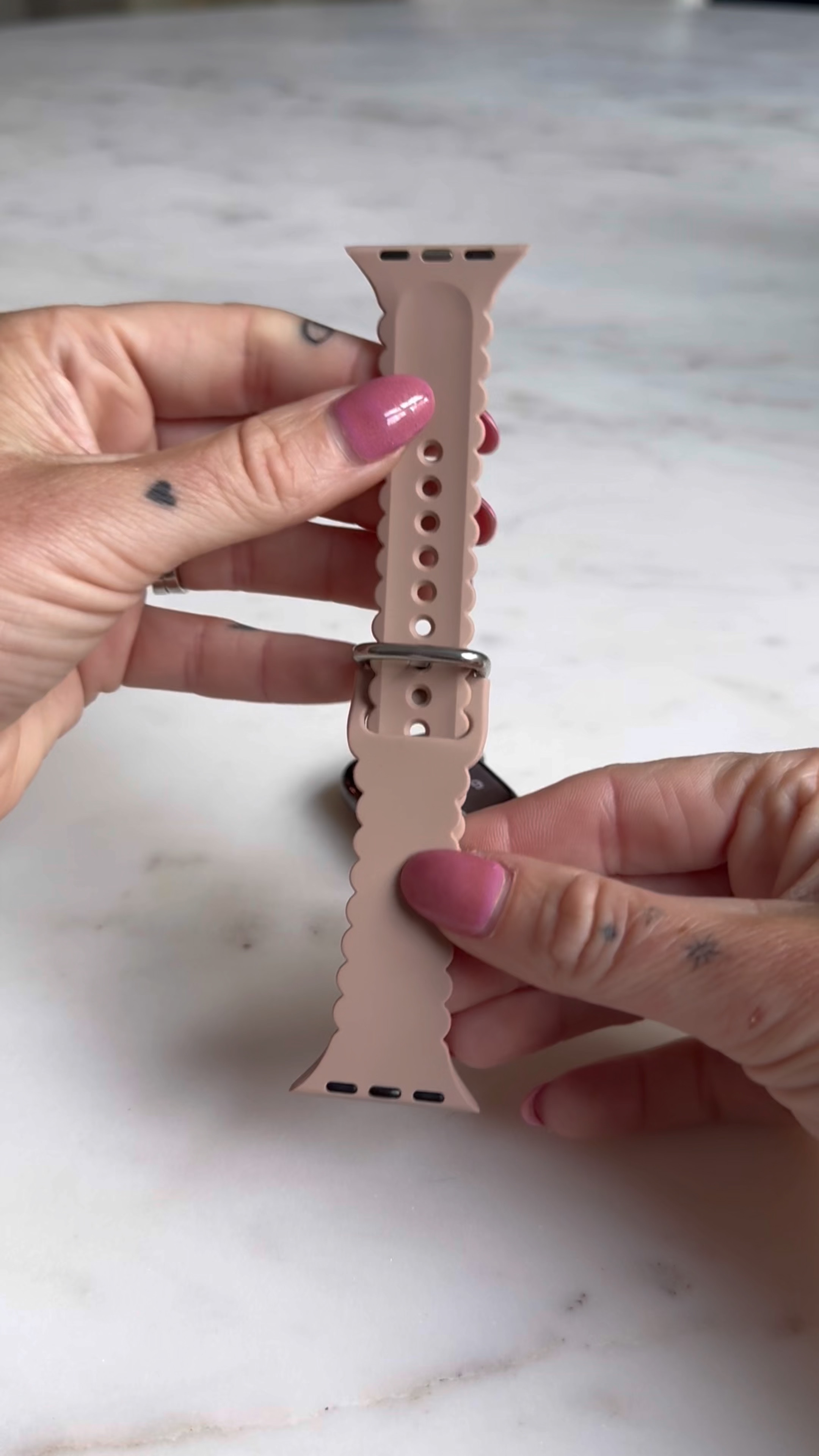 Scallop silicone Apple Watch band watchbands for Apple watches on Amazon neutrals sporty, aesthetic accessories