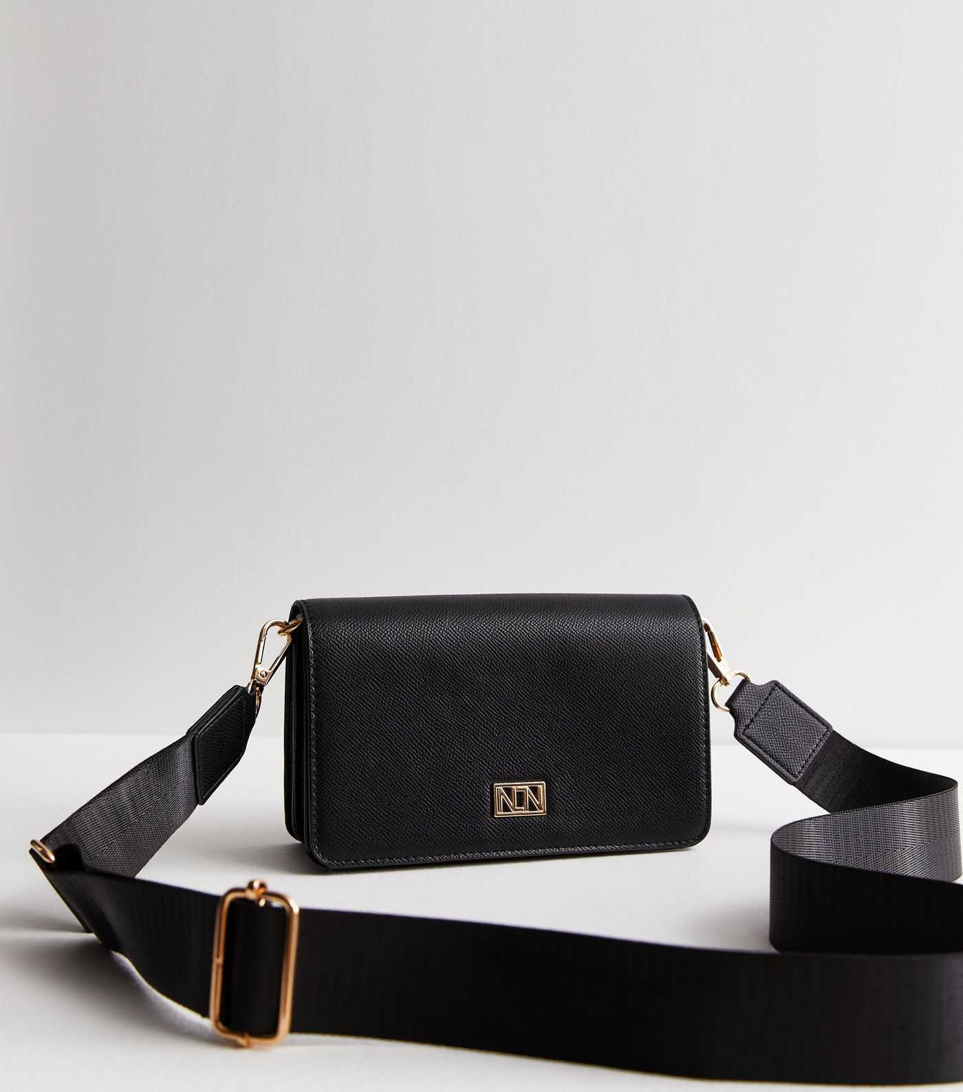 Black Leather-Look Cross Body Bag | New Look | New Look (UK)