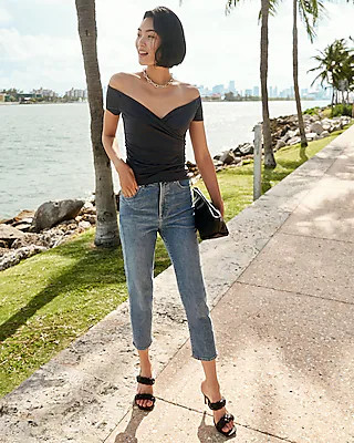 Super High Waisted Medium Wash Mom Jeans | Express