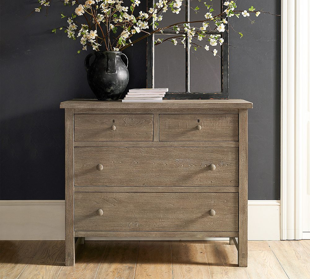 Farmhouse 4-Drawer Dresser (42.5") | Pottery Barn (US)