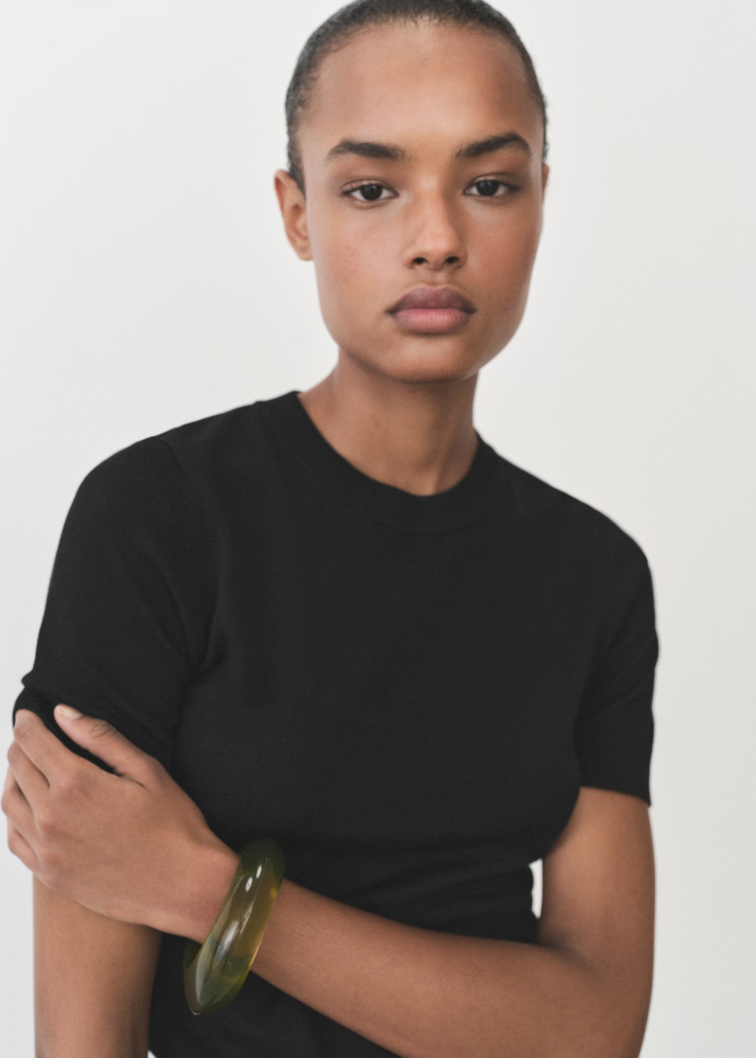 Short-sleeved fine-knit sweater - Women | MANGO United Kingdom | MANGO (UK)