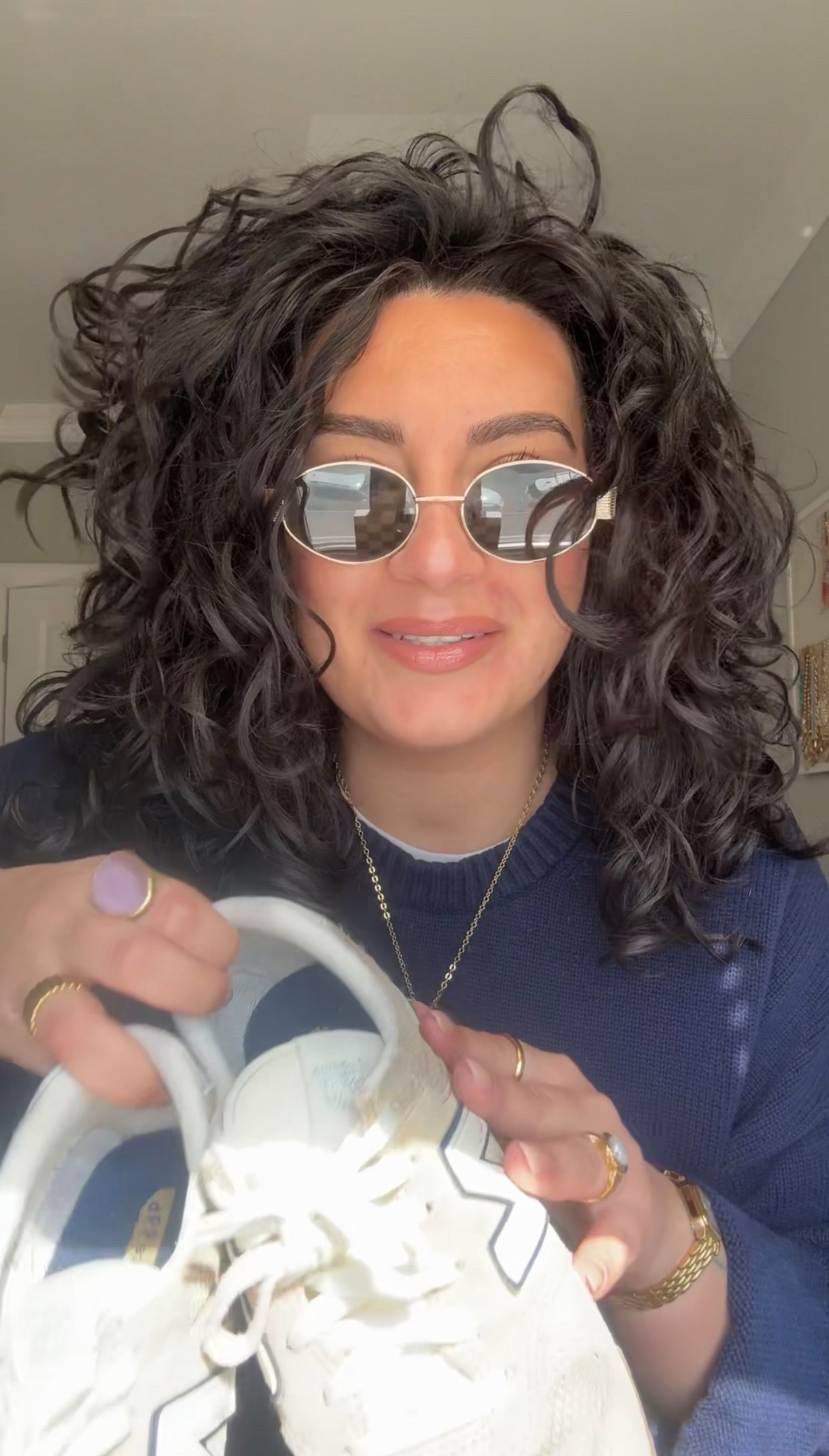 Sunglasses- Primark
Jewelry- Tjmaxx, marshalls, Amazon 
Tops- gap factory, target
Shoes- new balance 

#LTKootd #LTKgrwm