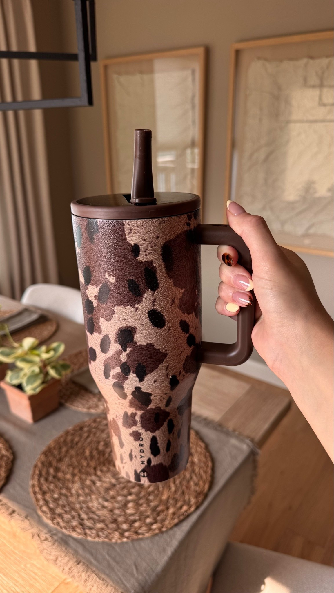 New Hydrojug x Scheels collab! This is the 40oz one!