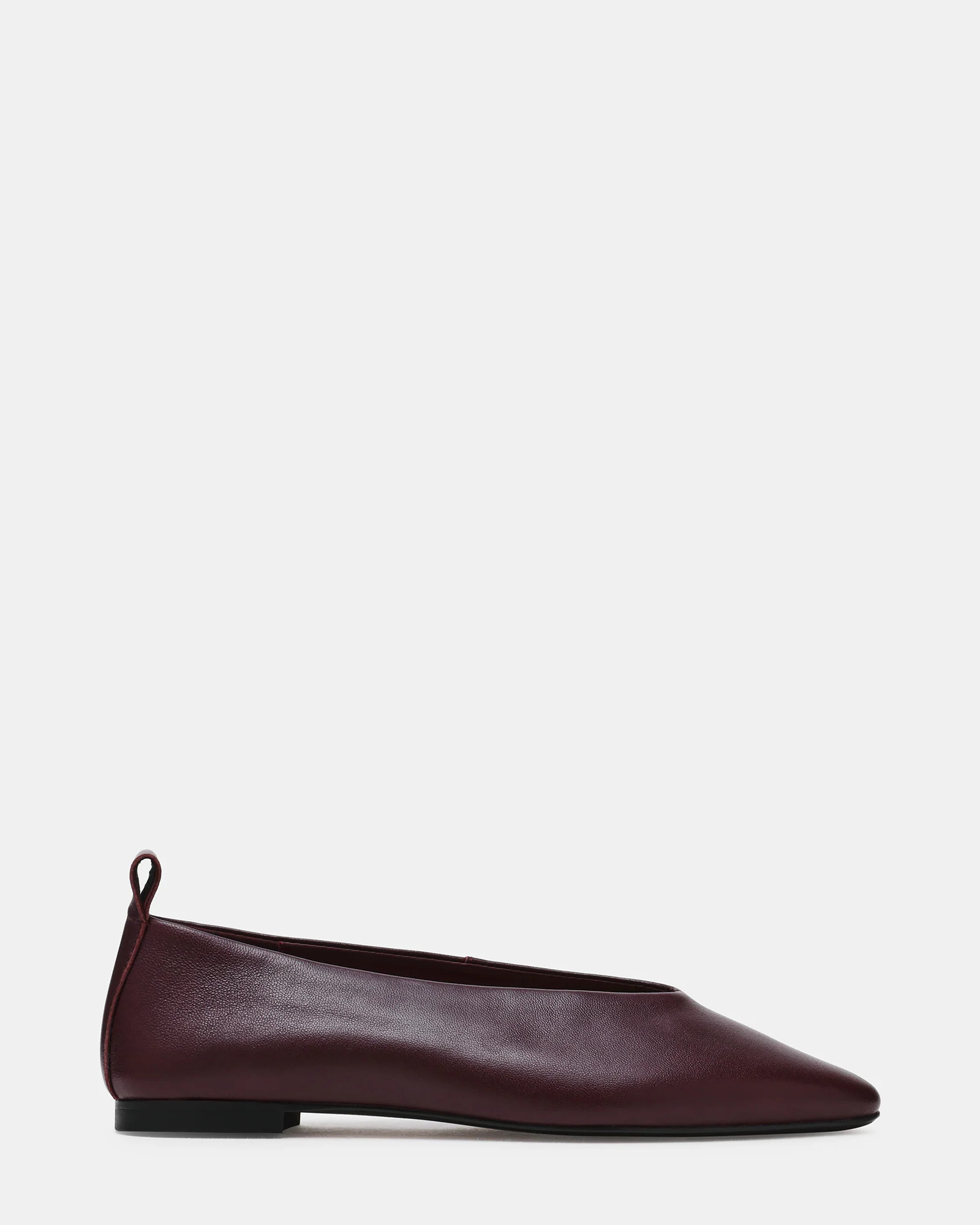 SWANKY Plum Leather Almond-Toe Ballet Women's Flat | Steve Madden (US)