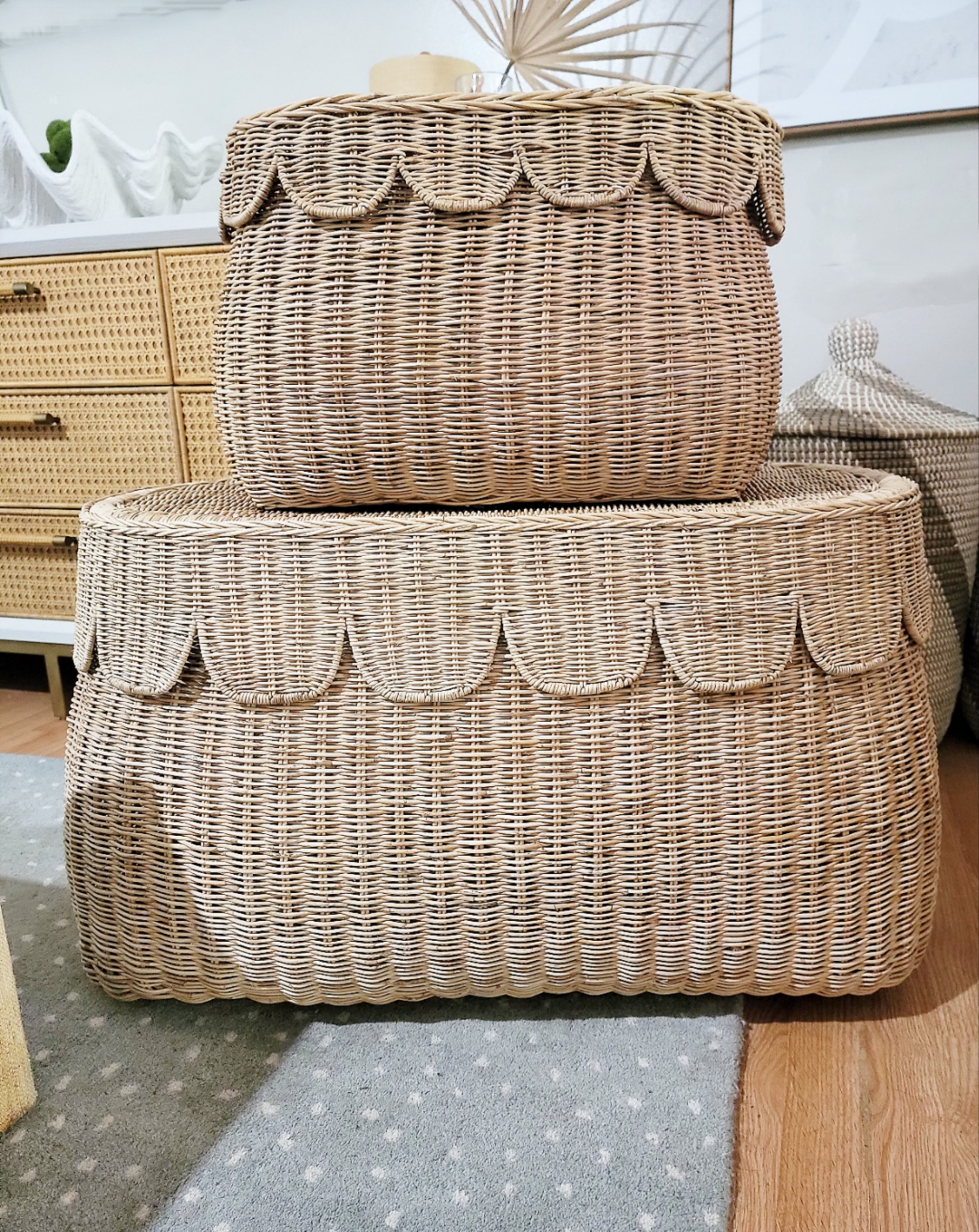 Scalloped Rattan Basket - Large PRE-SALE | Auden & Avery