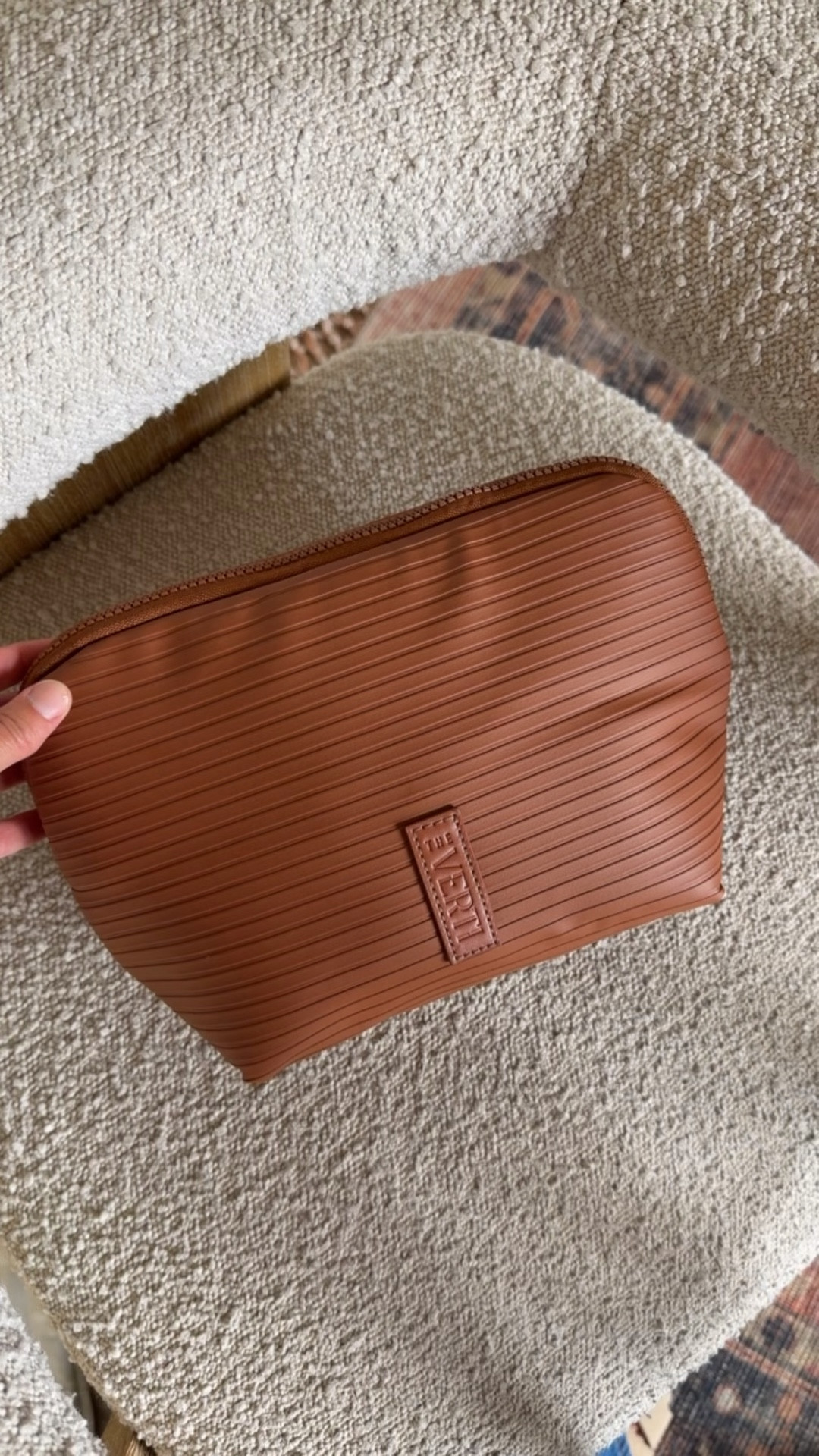 Viral Amazon travel makeup bag


#LTKBeauty #LTKTravel #LTKSaleAlert