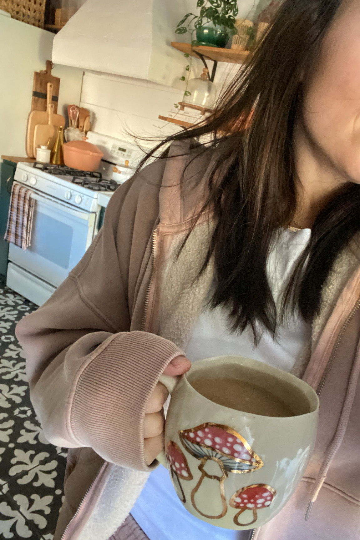 The comfiest sweatshirt & sweatpants combo. Love that the sweats are high waisted. 🙌🏼 I’m in a large for both & XL fitted tee  

#LTKmidsize