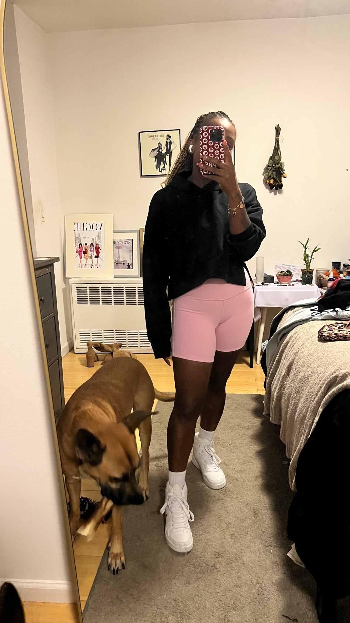 Not me being photobombed by this little cutie 
