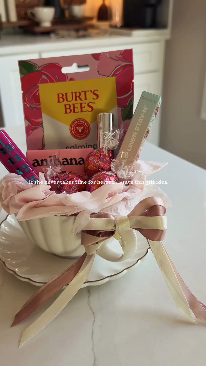 If she never takes time for herself…save this gift idea.

#mothersday #giftideas #beauty #cozyvibes #cozy

#LTKMothersDay #LTKmomlife #LTKBeauty