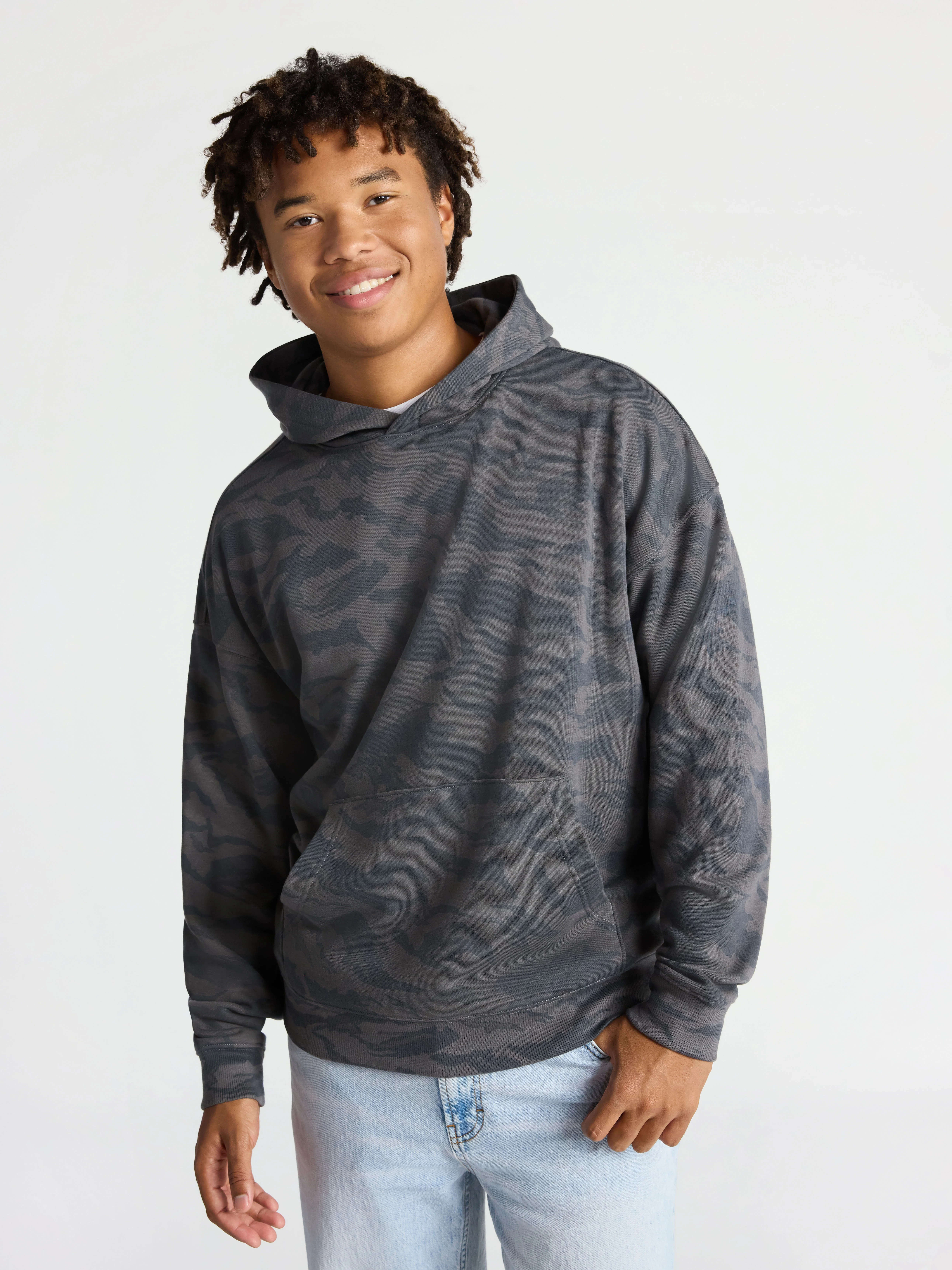 No Boundaries Oversized Hoodie with Long Sleeves, Men's & Big Men's | Walmart (US)