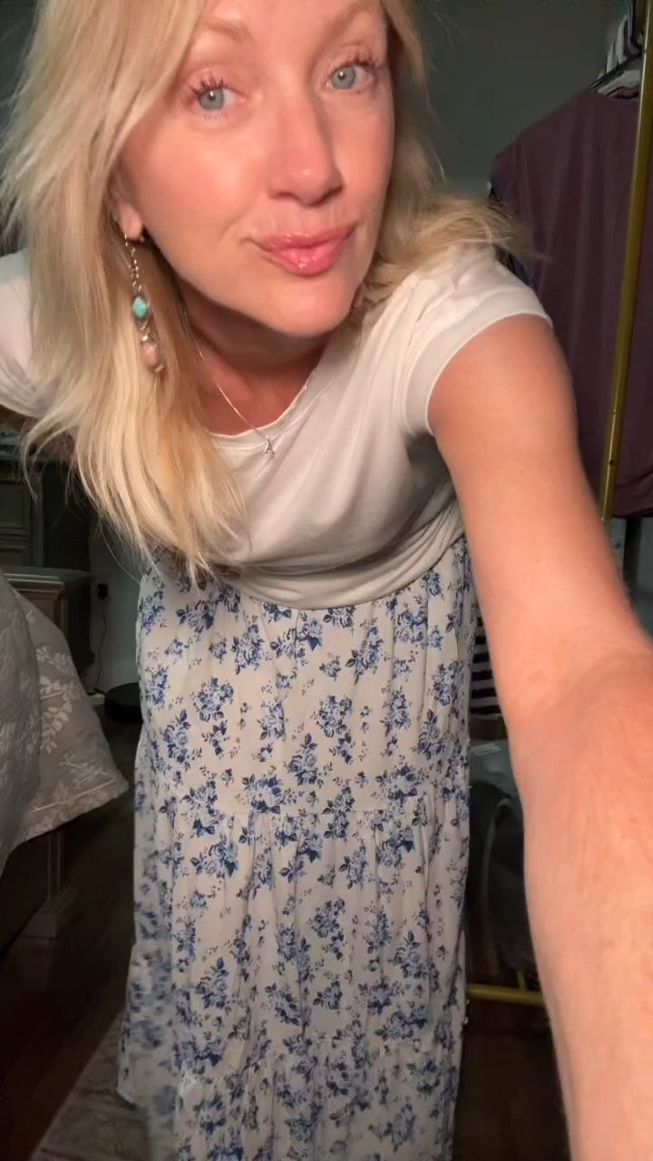 I love my midi floral skirt by Zeagoo that comes in multiple patterns and sizes, has elastic waist, pockets, and tiered for flow. It’s adorable! #zeagoo #teacherfashion #founditonamazon 

 #LTKSummerEdit #LTKSeasonal #LTKPetite