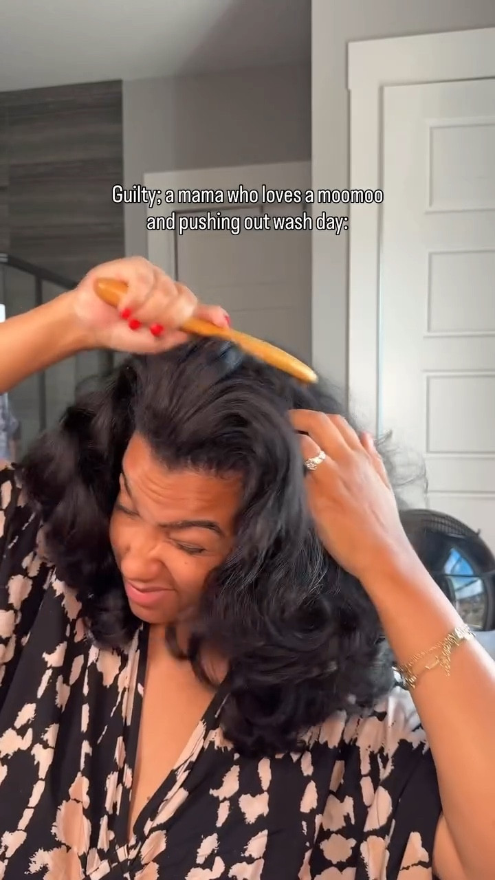 Guilty as charged 🤷🏽‍♀️ give me a moomoo and somewhere to sit down and I’m a happy girl! 😂🤰🏽