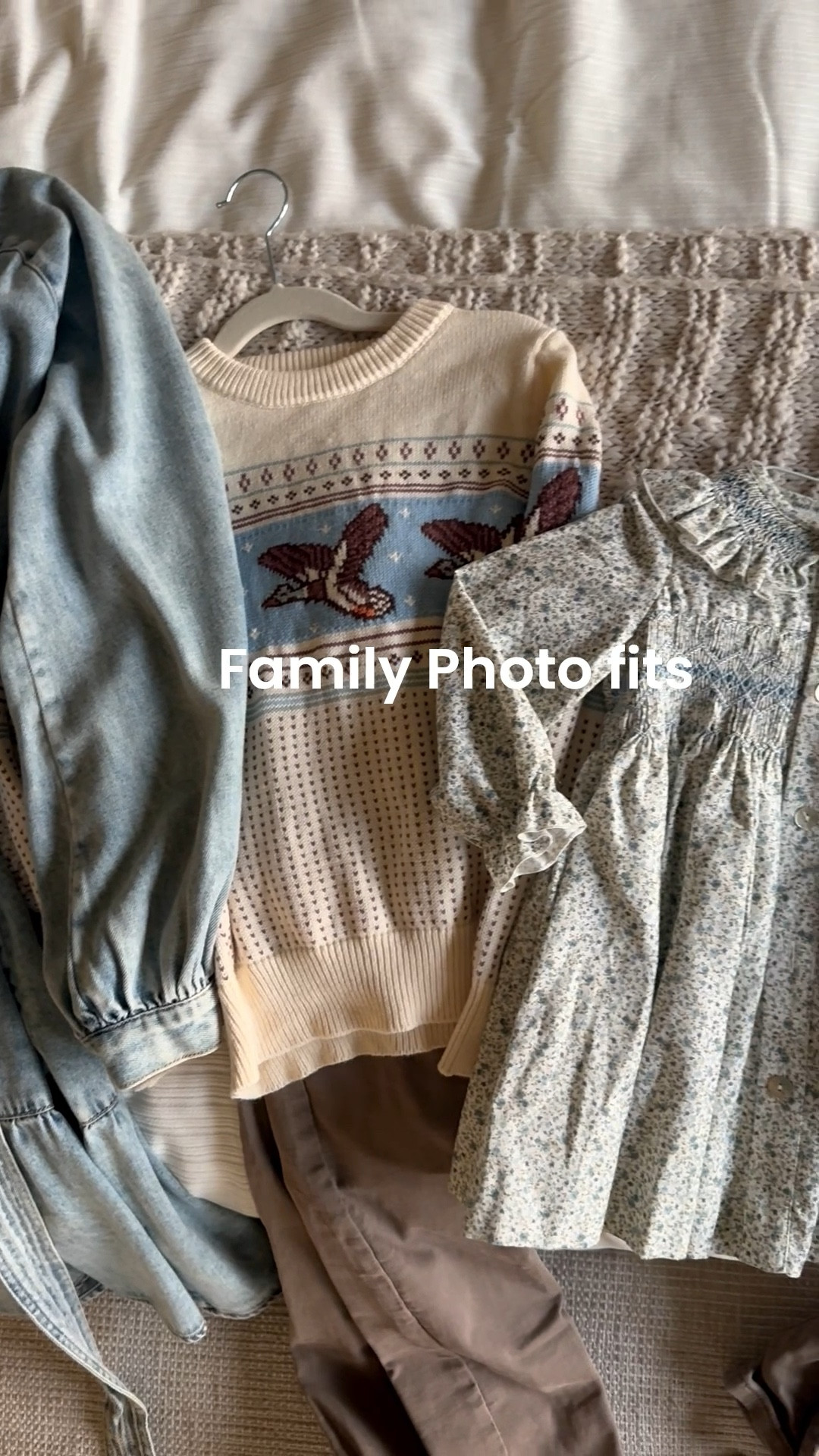 Family photo fits 

#LTKFamily #LTKStyleTip #LTKHoliday