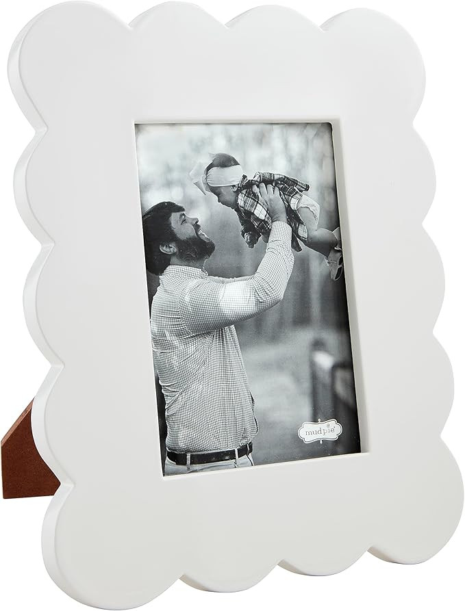 Mud Pie Scalloped Lacquer Frames, Large | Amazon (US)