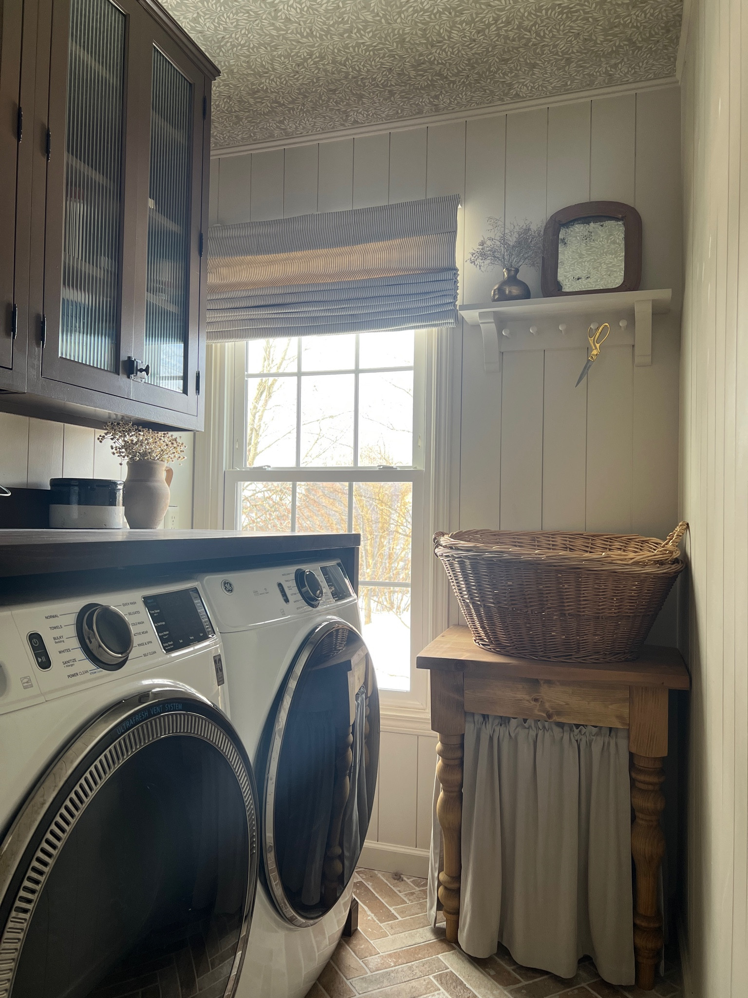 Curtain color: mist
Sink skirt
Table skirt
Laundry room
DIY table build 

#LTKHome