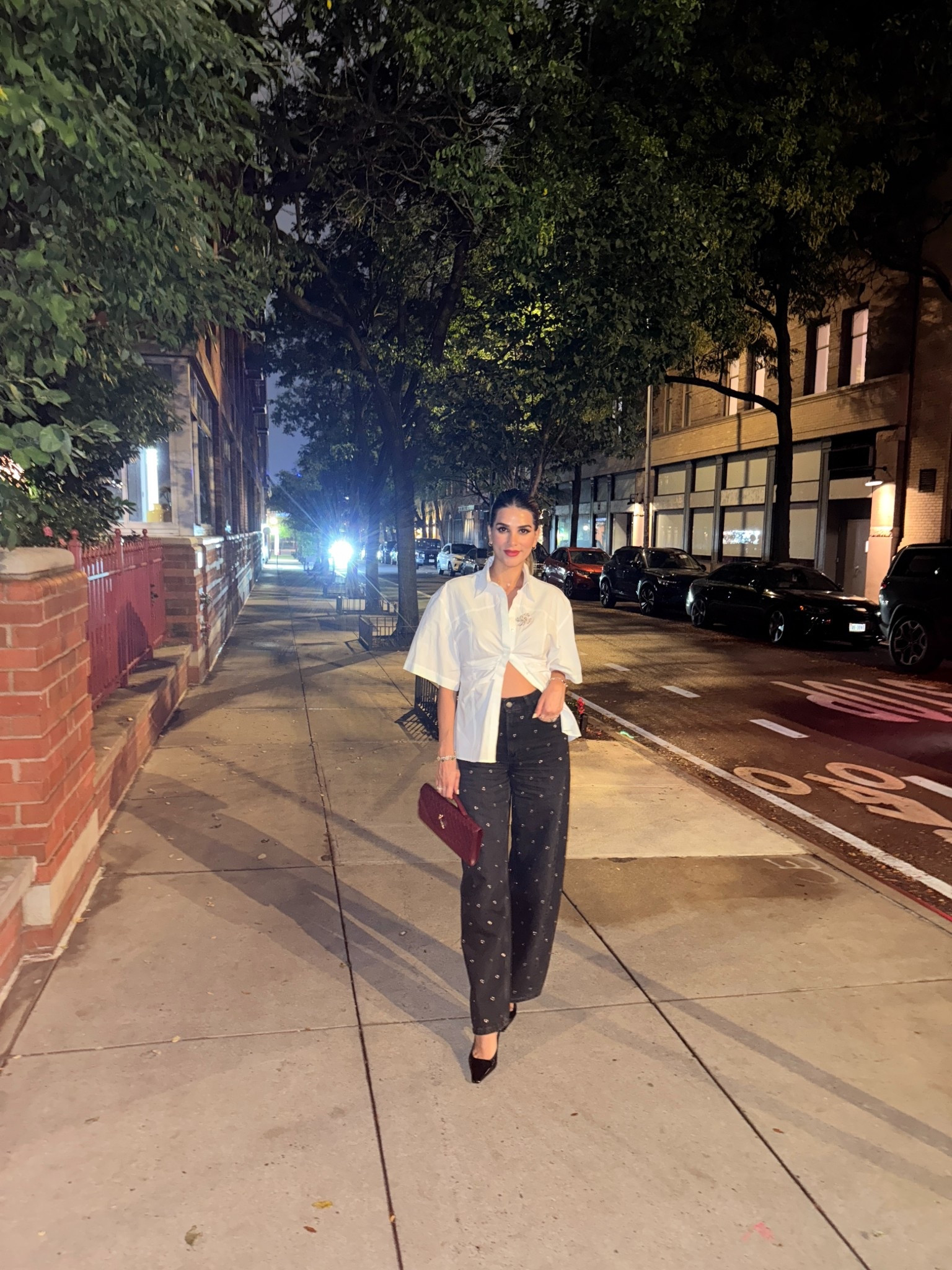 Obsessed with these jeans 🤍 dress them up or down, they’re a total vibe

#LTKSeasonal #LTKStyleTip #LTKParties