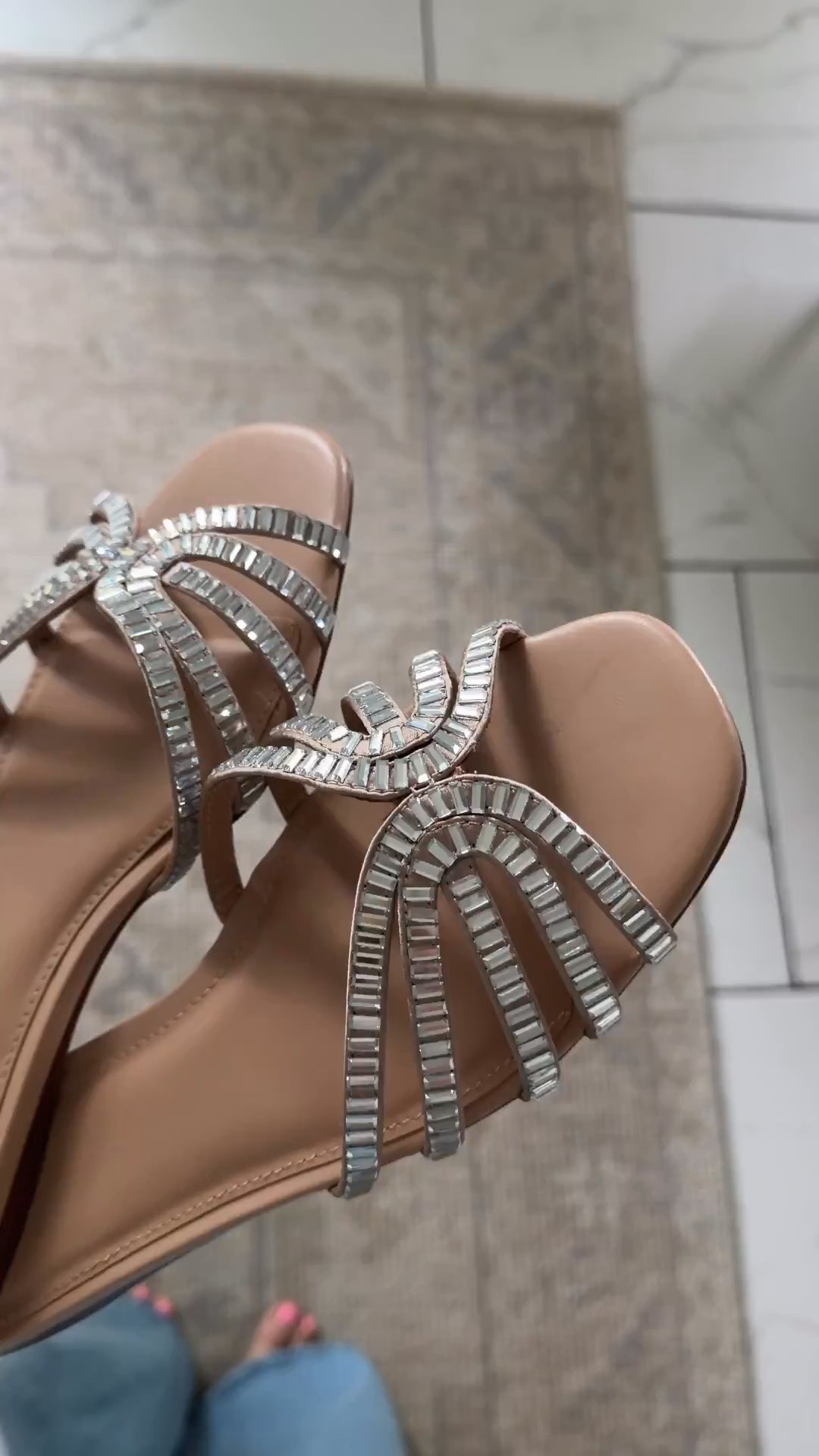 I’m between a 7.5 and an 8 and sized up to an 8 memory foam silver sandals

#LTKSaleAlert #LTKOver40

Comment SHOP below to receive a DM with the link to this post on my LTK ⬇ https://liketk.it/6d8bp
