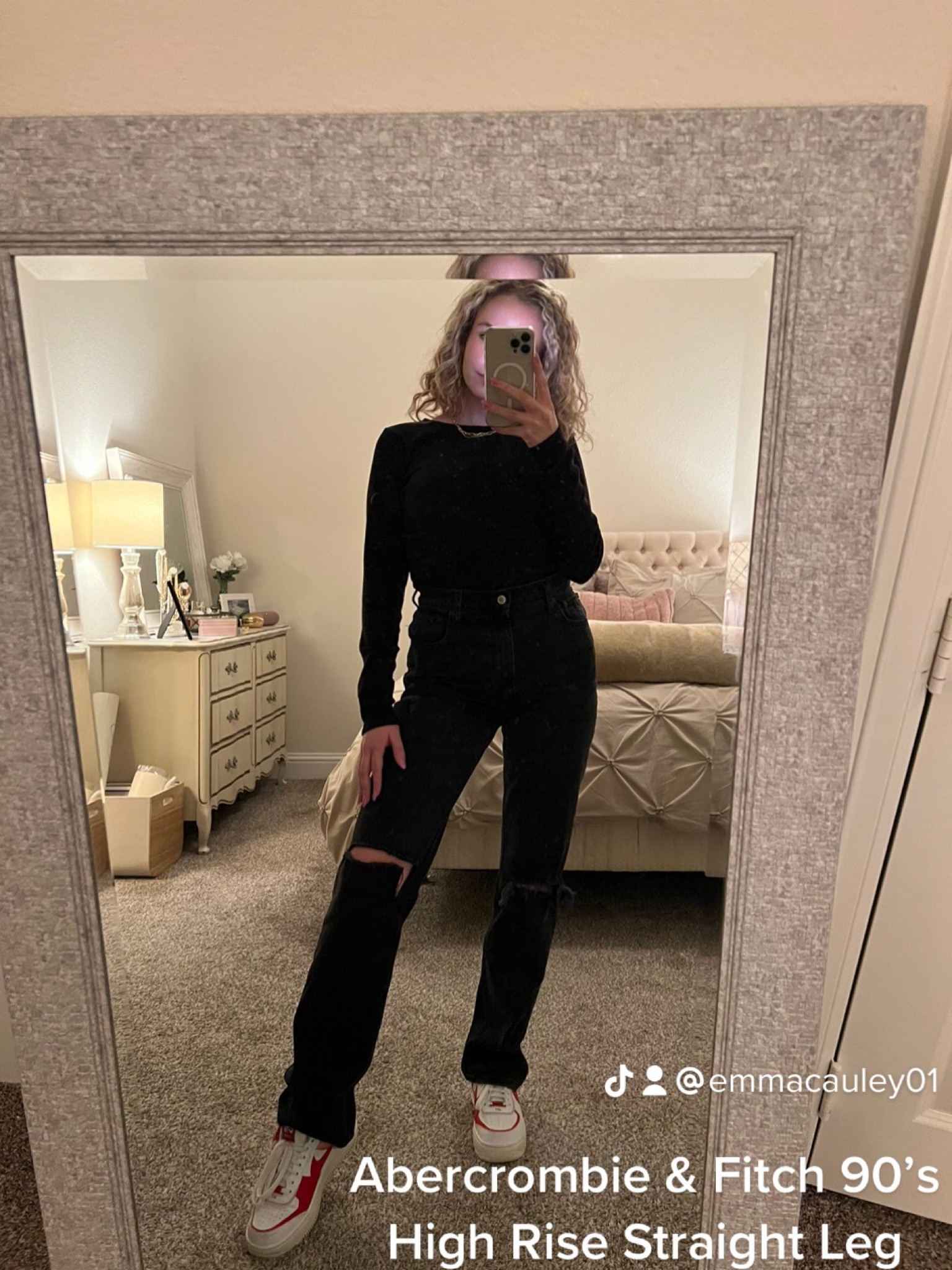 Fave jeans 🤍

#LTKstyletip #LTKbeauty #LTKunder50