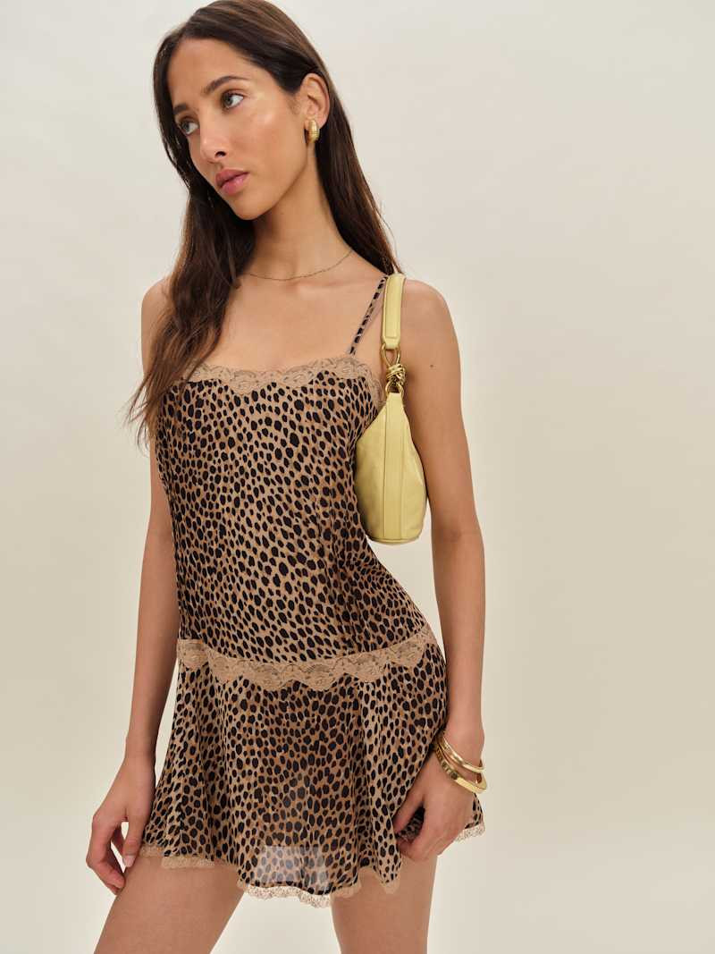 Allis Dress | Reformation (Global)