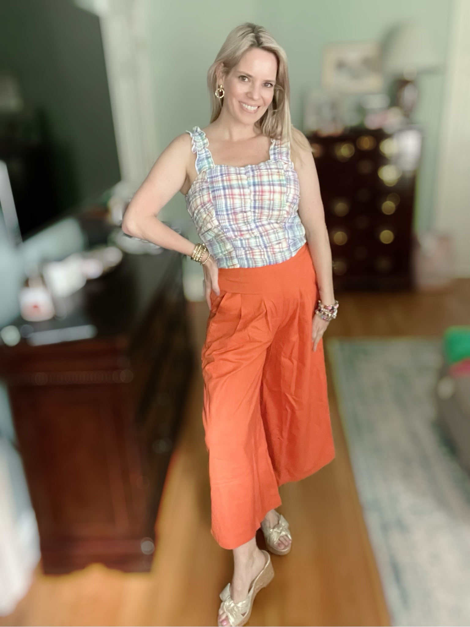 Wide leg linen blend pants, gingham top 

#LTKOver40 #LTKFindsUnder50 #LTKFindsUnder100