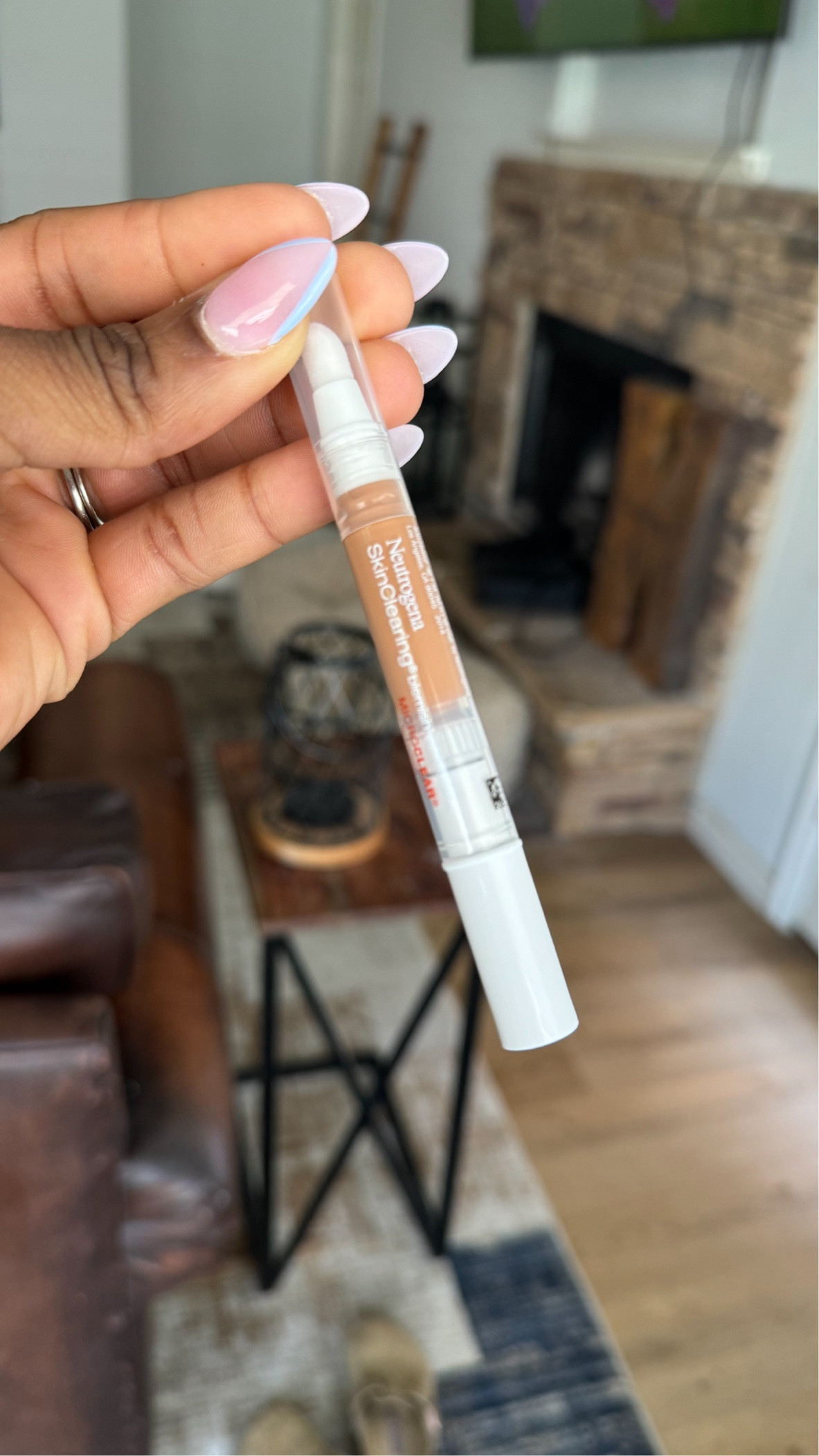  Neutrogena Skinclearing Blemish Concealer, 20 deep

#LTKBeauty