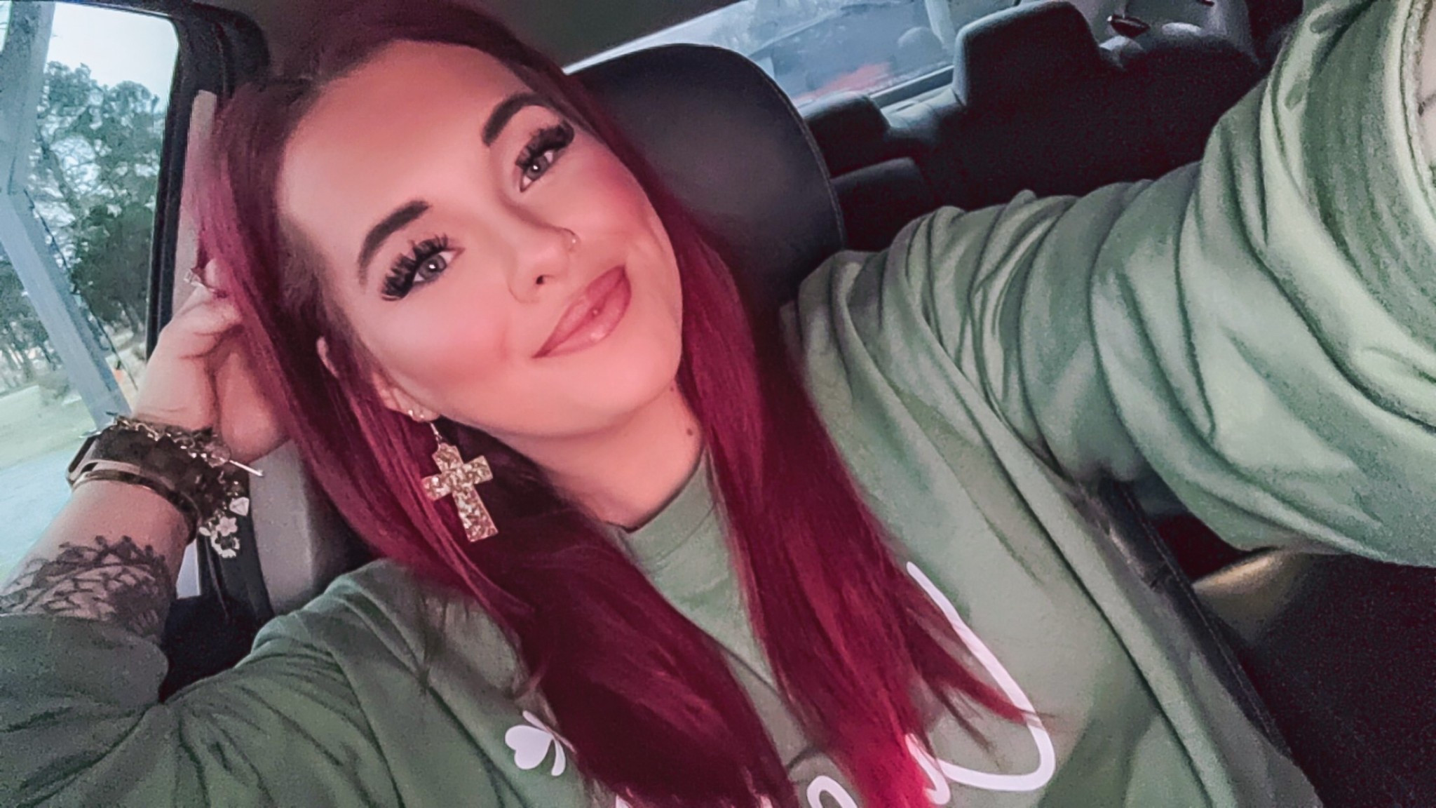 Love this cute and cozy crew neck for St Pattys Day. 🍀

#LTKMidsize #LTKSeasonal #LTKPlusSize