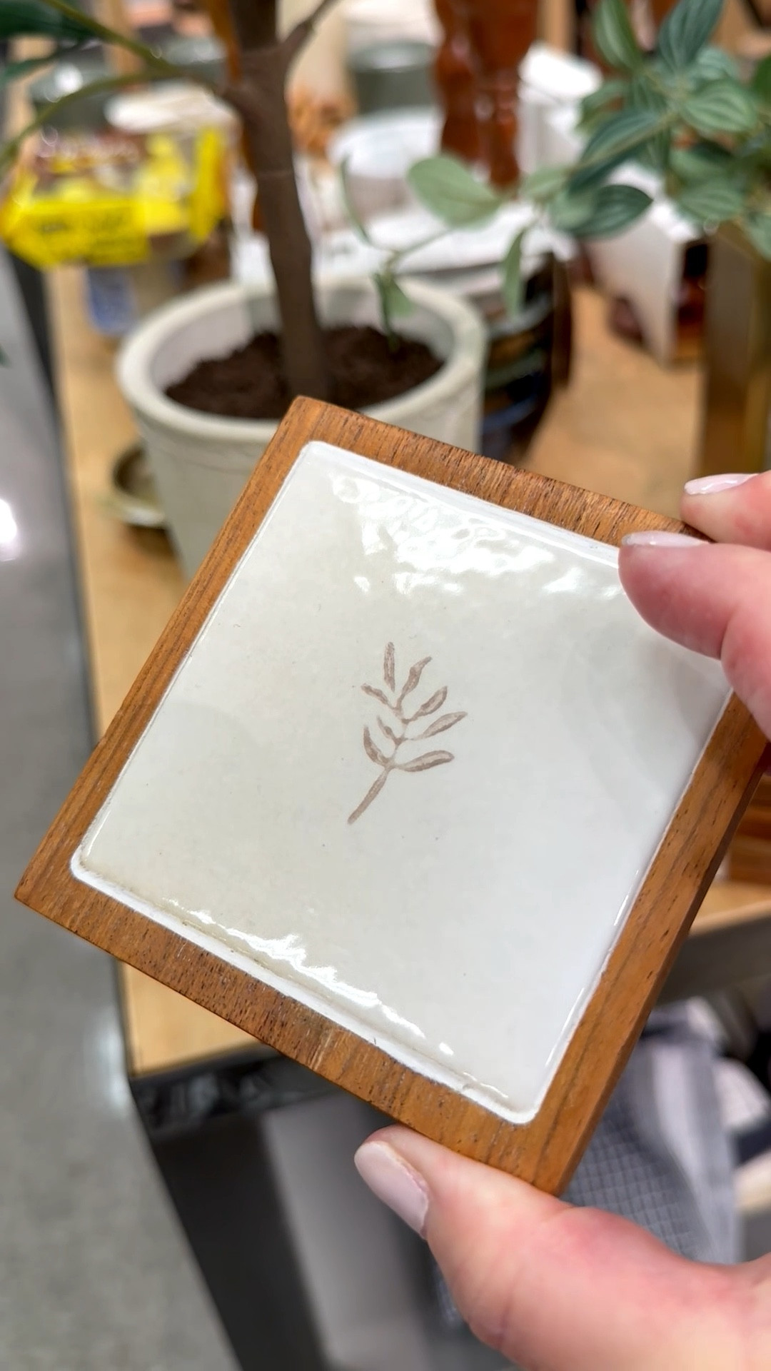 I’m loving this set of 4 coasters…what an easy way to update your table decor. 🥛🥤🍺🥃

This set features 4 coasters — each white tile features a different organic sprig design, with a wood frame. There are bumpers on the underside of each coaster to protect your furniture. 

They’re perfect for your living room, dining table, family room, and kitchen. 

#coasters #coasterset #woodcoasters #coffeetabledecor #target #hostessgift #tilecoasters #springhomedecor 

#LTKHome #LTKSeasonal