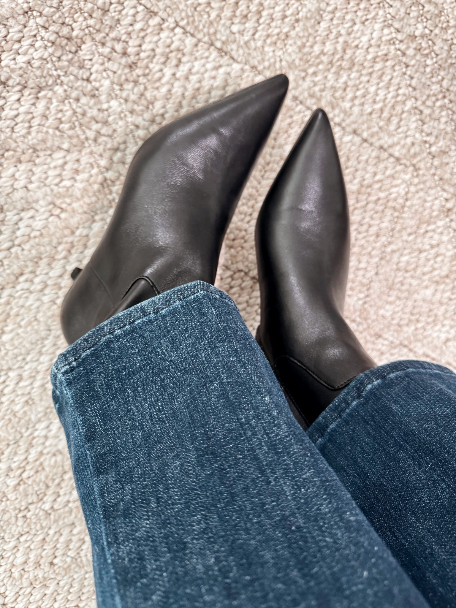 The perfect small heeled bootie, I kept my true size so I could wear a thicker sock, but they’re SO comfy! Perfect for full length jeans/pants!

Boots, black booties, winter outfits 

#LTKHoliday #LTKGiftGuide #LTKFindsUnder100