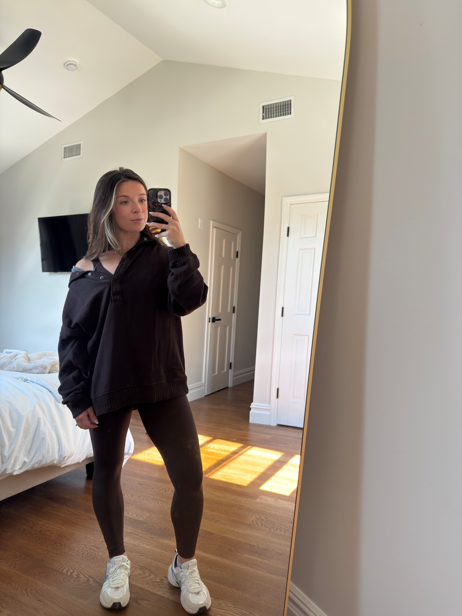 Comfy casual outfit. I love a good matching set. Size medium in everything 

#LTKActive #LTKFallSale #LTKFindsUnder50