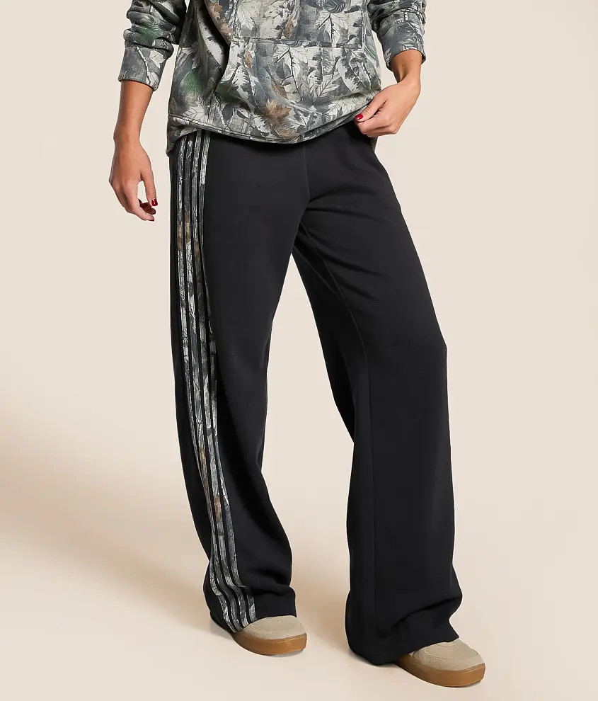 Side Camo Striped Sweatpant | Buckle