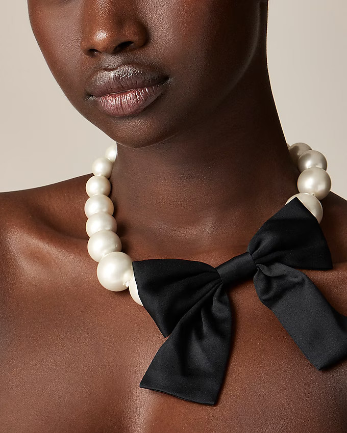 Pearl bow necklace | J. Crew US
