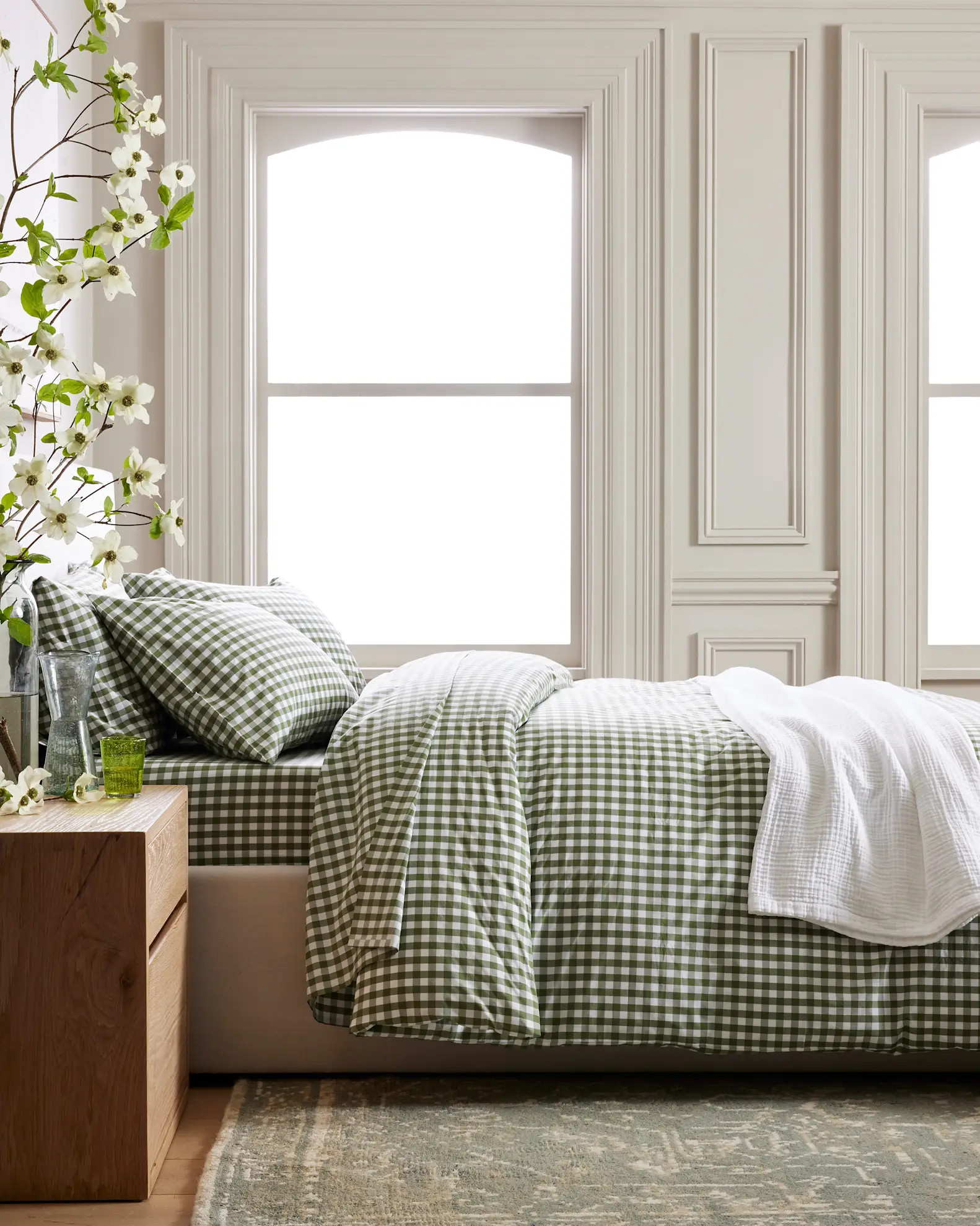 Classic Organic Percale Gingham Duvet Cover Set in Olive | Quince