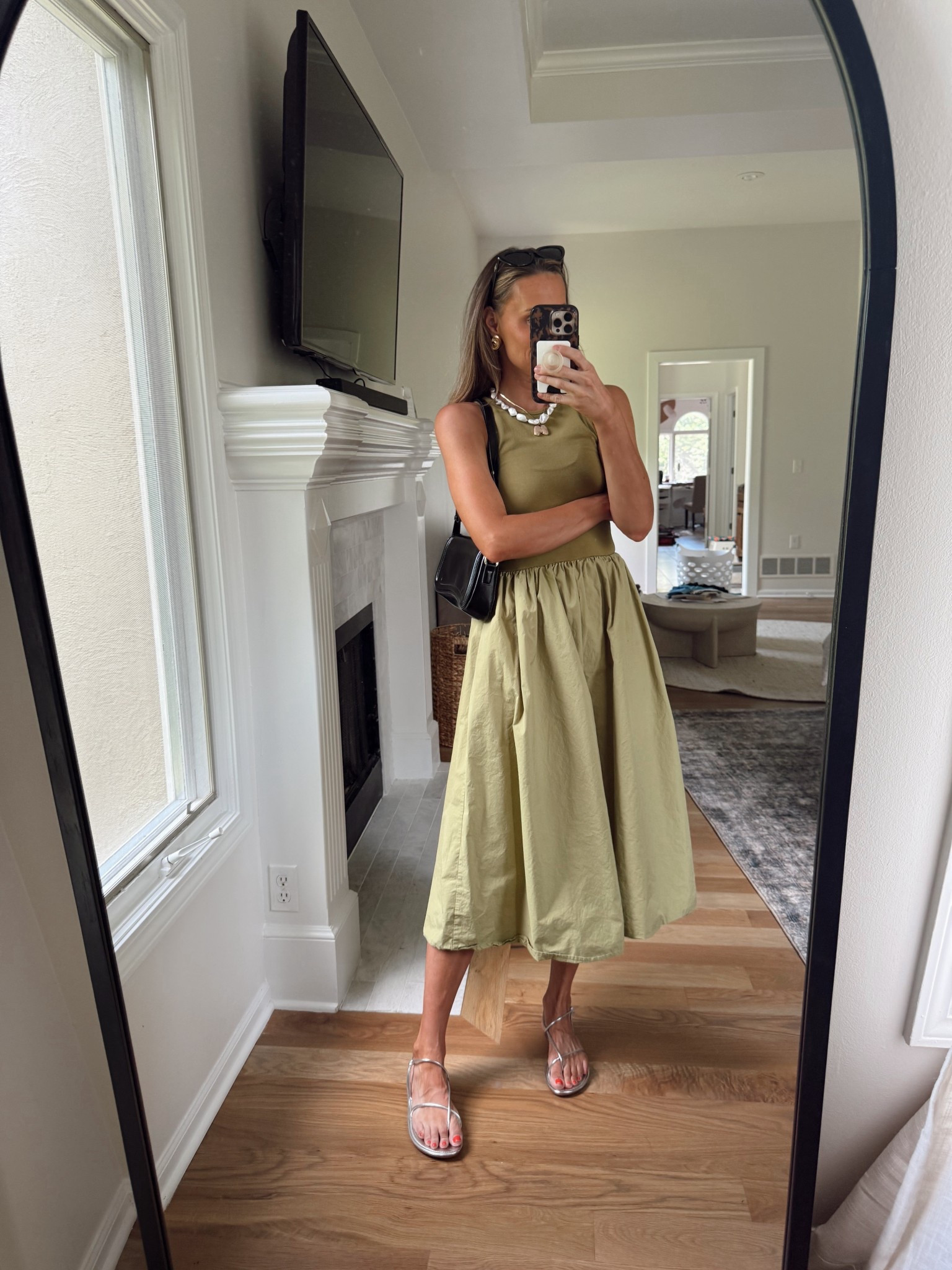 Drop waist dresses are the key to my heart! Loving this green color and the quality is great💚

#LTKSeasonal #LTKmomlife #LTKootd