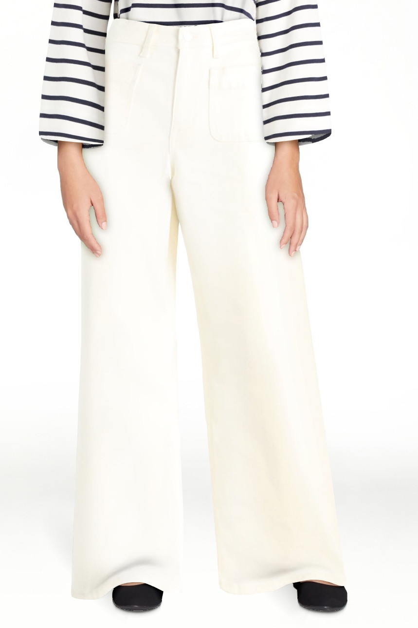 Free Assembly Women's and Women's Plus Wide Leg Jeans with Patch Pockets, 30", 32", and 34" Insea... | Walmart (US)