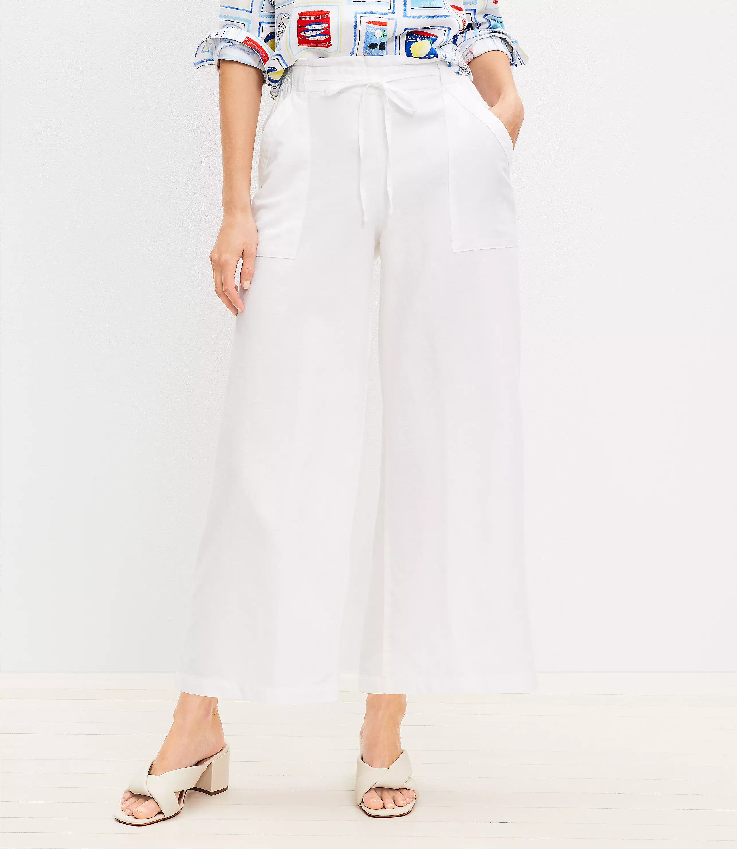 Petite Pull On Linen Cotton Wide Leg Pants | LOFT