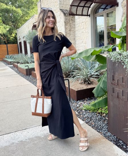Sezane midi dress that fits so good! Side tie and slits up each side SZ S (I linked the look for less too!) 
-canvas bag I love
-Jcrew sandals 


#LTKtravel #LTKover40 #LTKworkwear

#LTKOver40 #LTKWorkwear #LTKTravel
