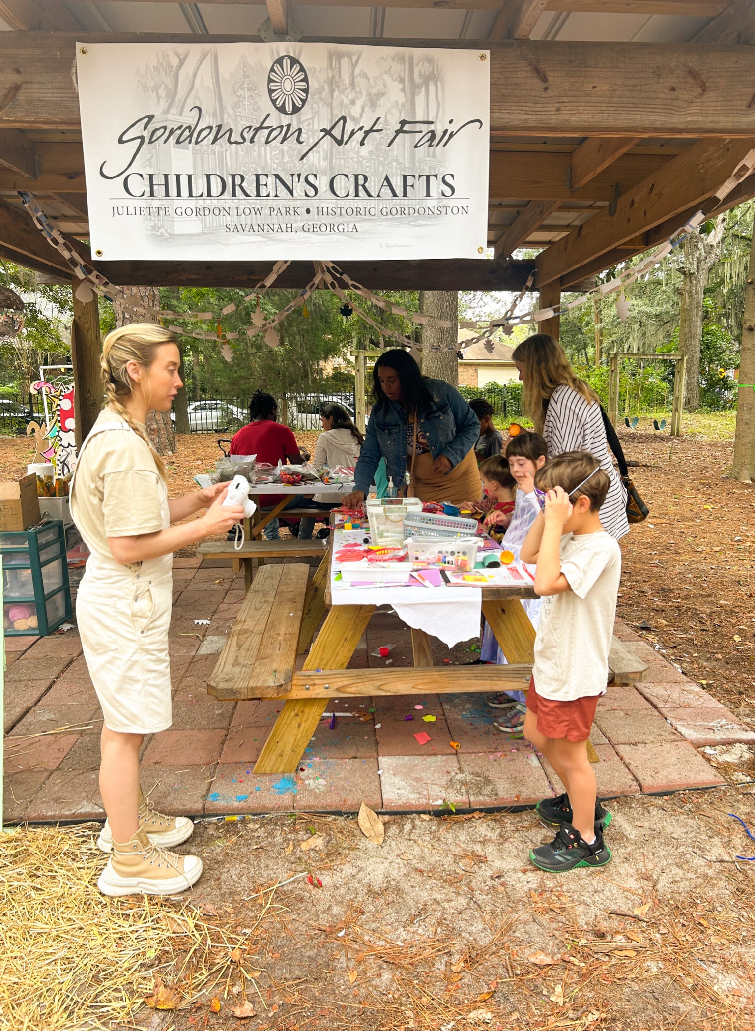 ASOS SALE FINDS ALL UNDER $100!
➖OVERALLS: $35 
➖GRAPHIC T: $24
➖CONVERSE LEGACY CX: $75

This is what I wore for a southern fall day doing arts and crafts in the park at the Art fair in my neighborhood 🫶 🍁 

#LTKsalealert #LTKSeasonal #LTKstyletip