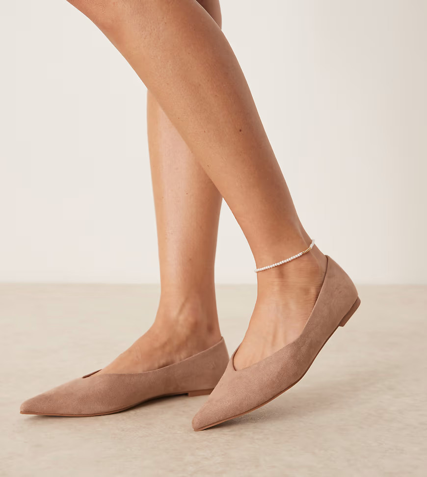 ASOS DESIGN Wide Fit Ludo pointed ballet flats in beige suedette-Neutral | ASOS (Global)