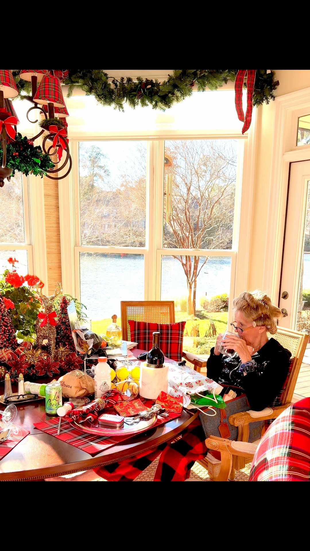 Best Gift to give a Friend #fyp #friends #gift #love #funny #viral #girls 

#LTKGiftGuide #LTKHoliday #LTKselfcare