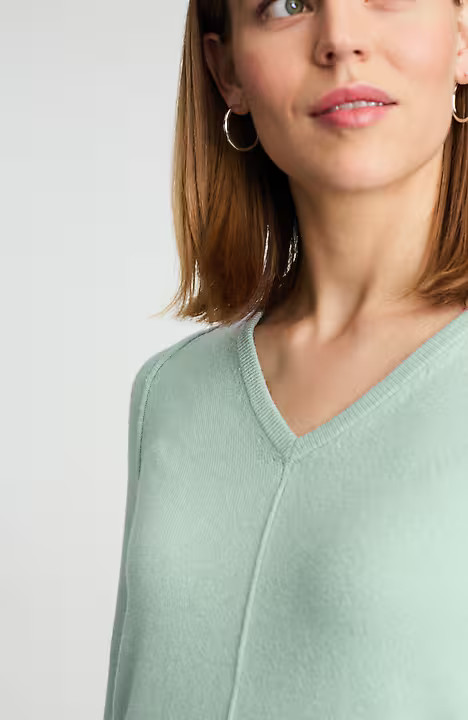Soft Seamed V-Neck Sweater | J. Jill