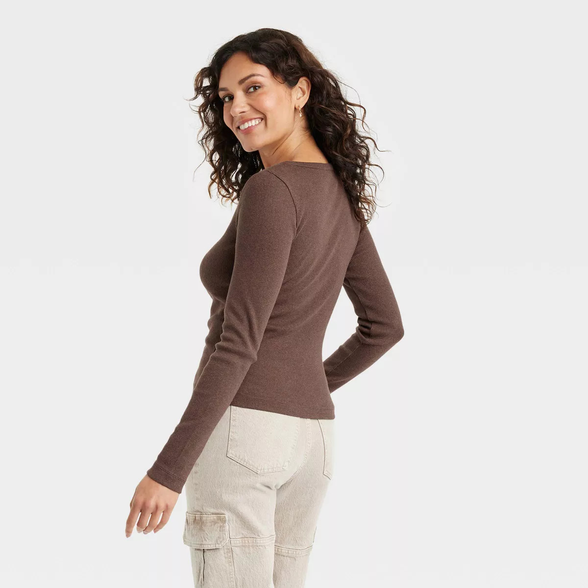Women's Long Sleeve Ribbed V-Neck T-Shirt - Universal Thread™ | Target