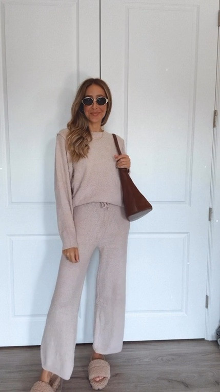 Amazon cozy set that I love! Super comfortable and stylish. Fits true to size and I’m wearing a size small 
Fall outfits women

#LTKU #LTKgrwm #LTKTall