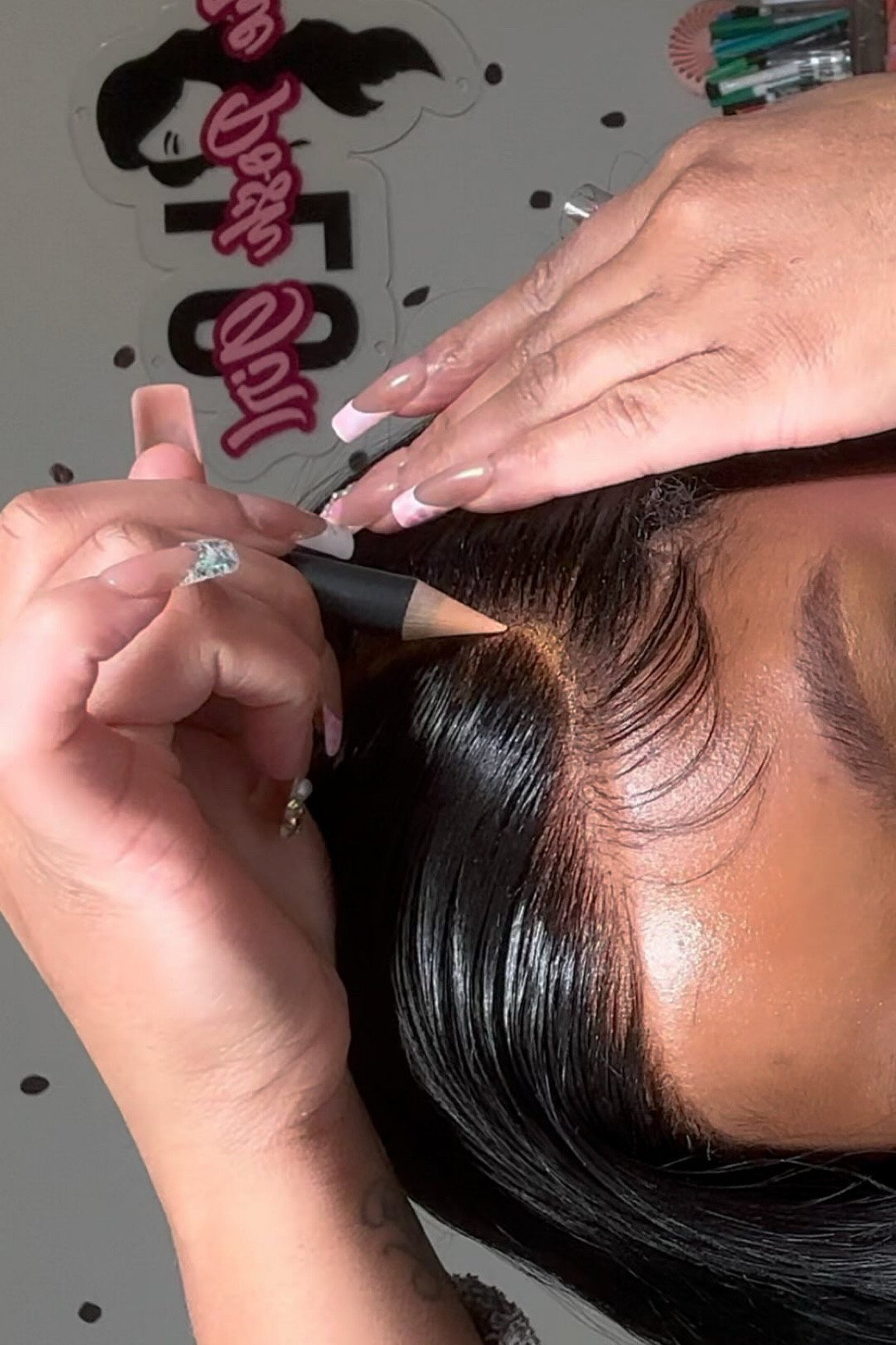 It's official wig season 🩷✨ 

You have to try this! Instead of concealer try a brow pencil! NO MESS & more control! 

@anastasiabeverlyhills Highlighting & Concealing Pro Pencil

#dallaswigs #gluelesswigs #dallashair #gluelesswigs #closurewigs