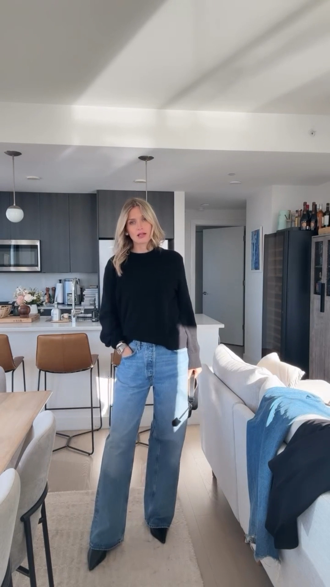 Let's pretend I don't have lipstick on my teeth at the end 😂 wanted to share the process getting ready today (I know it will only get harder so I am on a mission for some cool maternity jeans!!!) but still some great staples shown here.

Wearing size 27 in jeans, small in all tops and the boots are on sale!!!


#LTKootd #LTKgrwm #LTKSeasonal